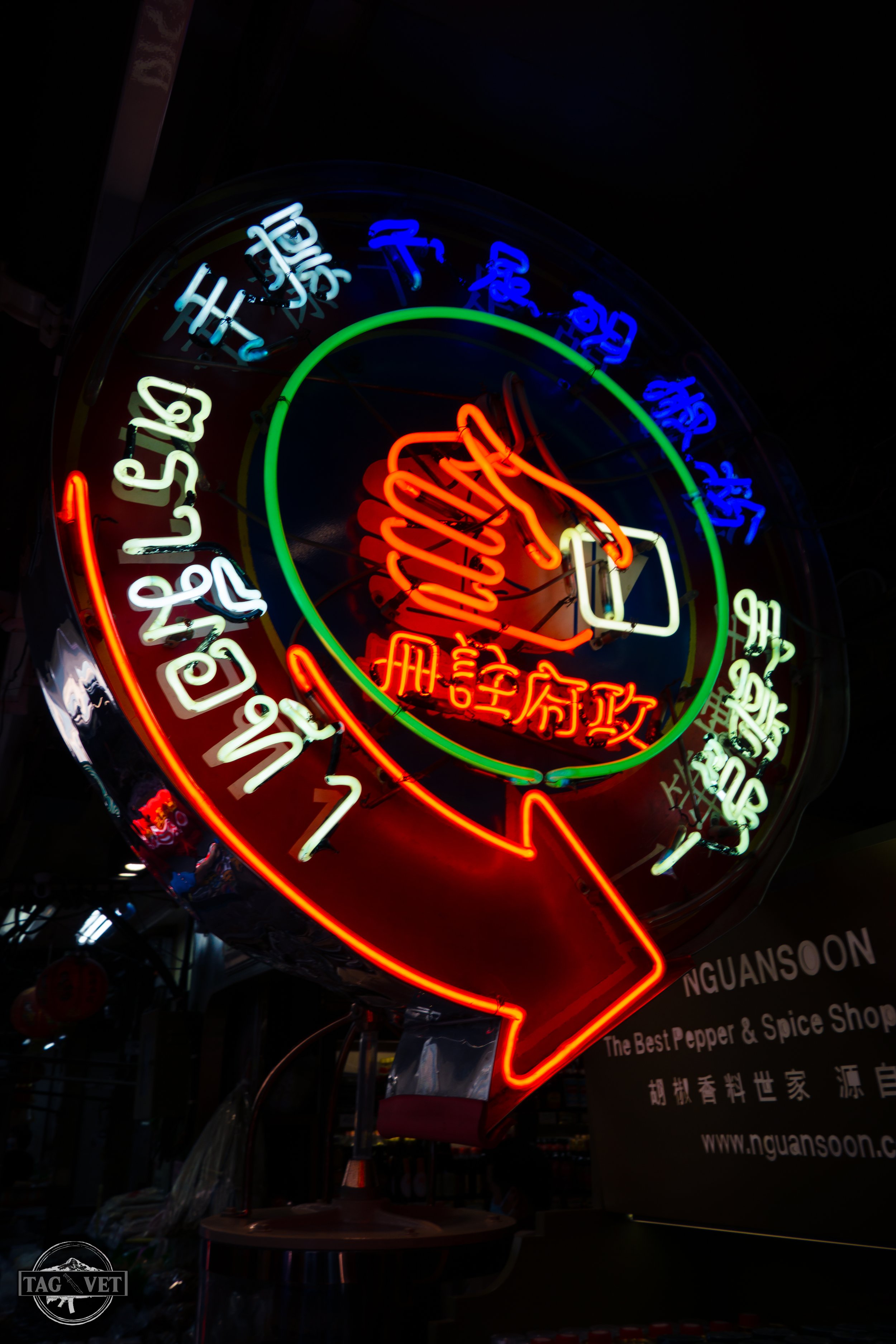 Chinatown LED Arrow Sign.jpg