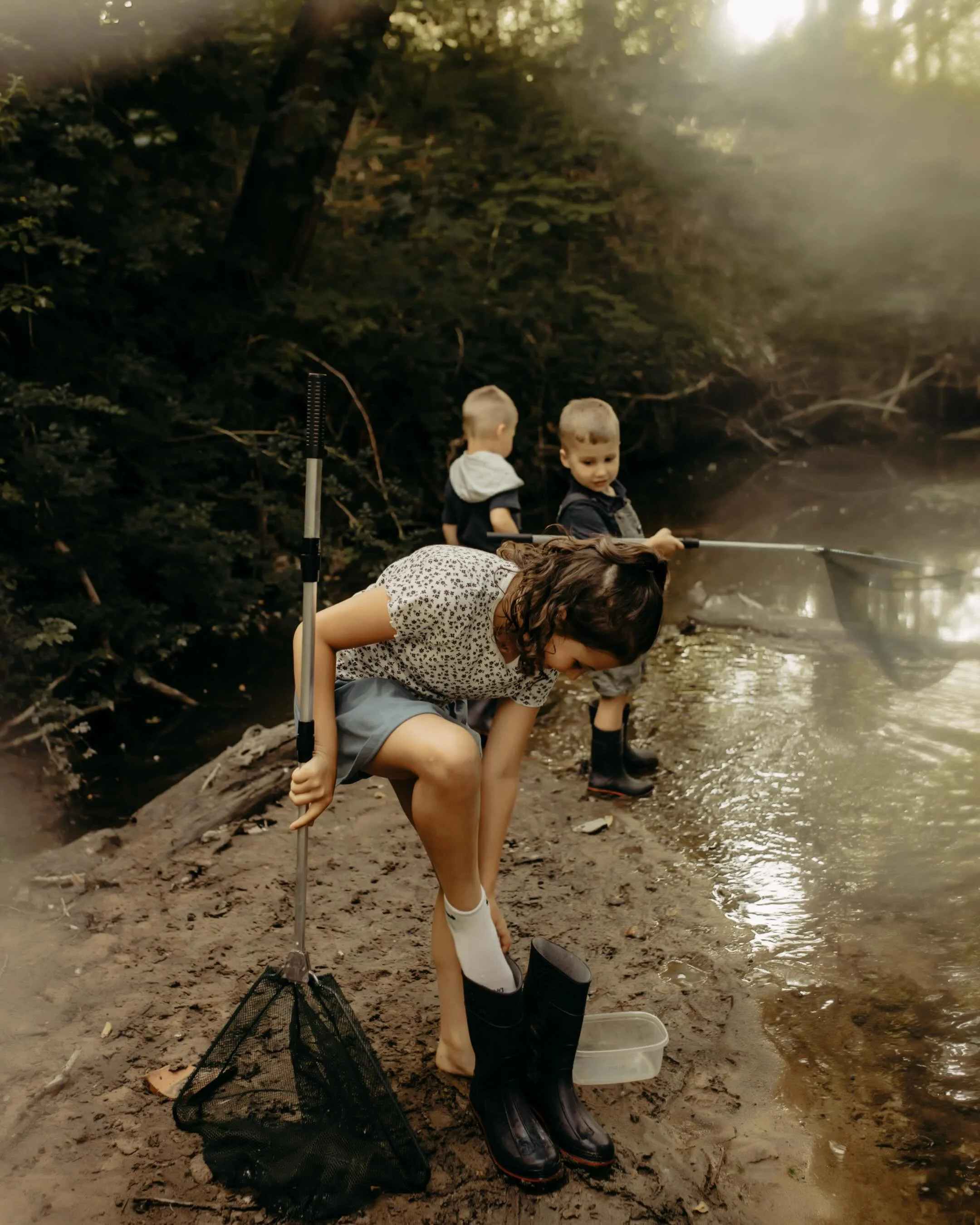 I&rsquo;m just going to get lost in backyard sessions like these this summer. ☀️ 💦 

#summertime #familyphotography #grandrapidsphotographer #westmichiganphotographer
