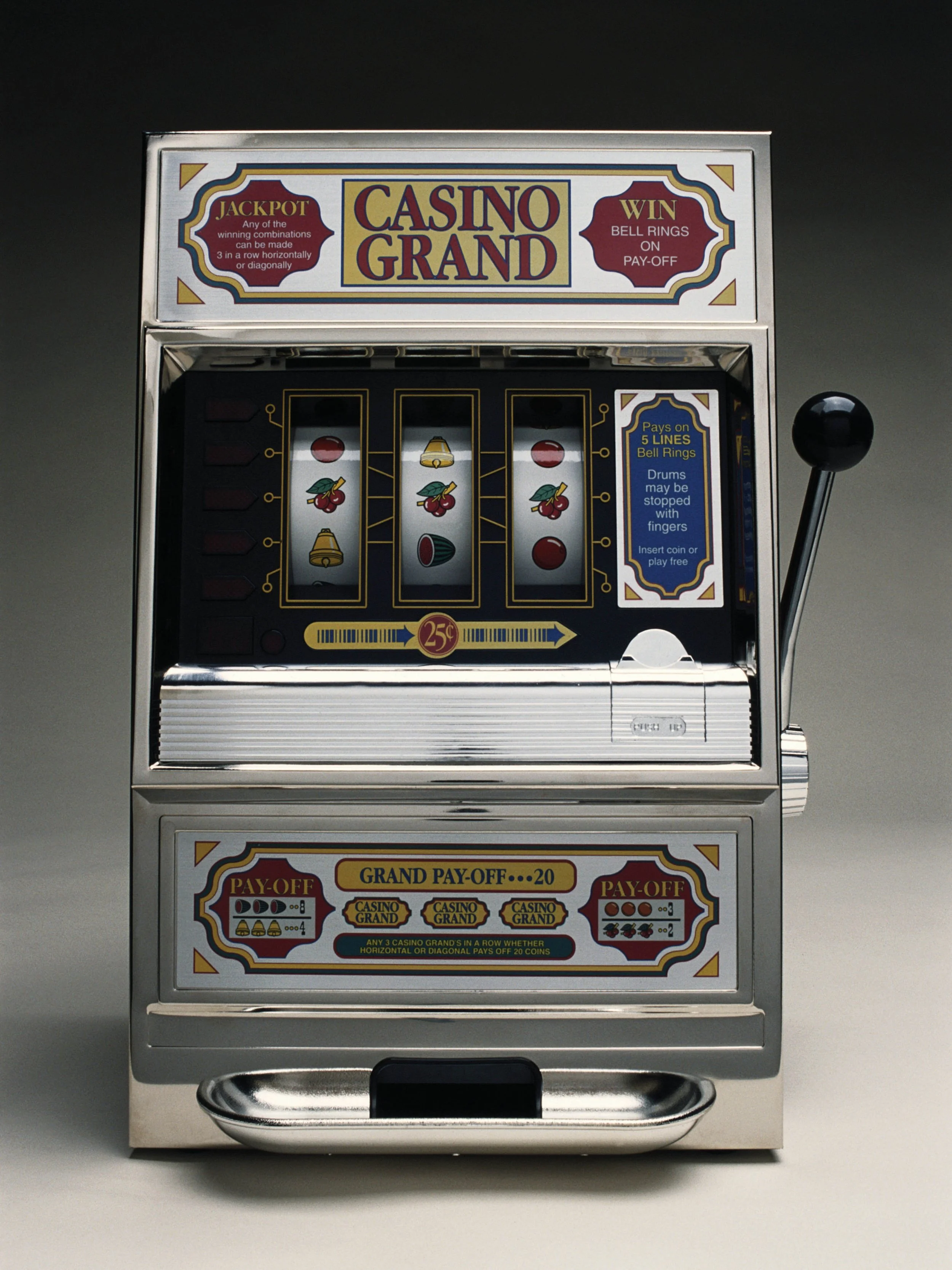 SlotMachineBefore_DR.jpg