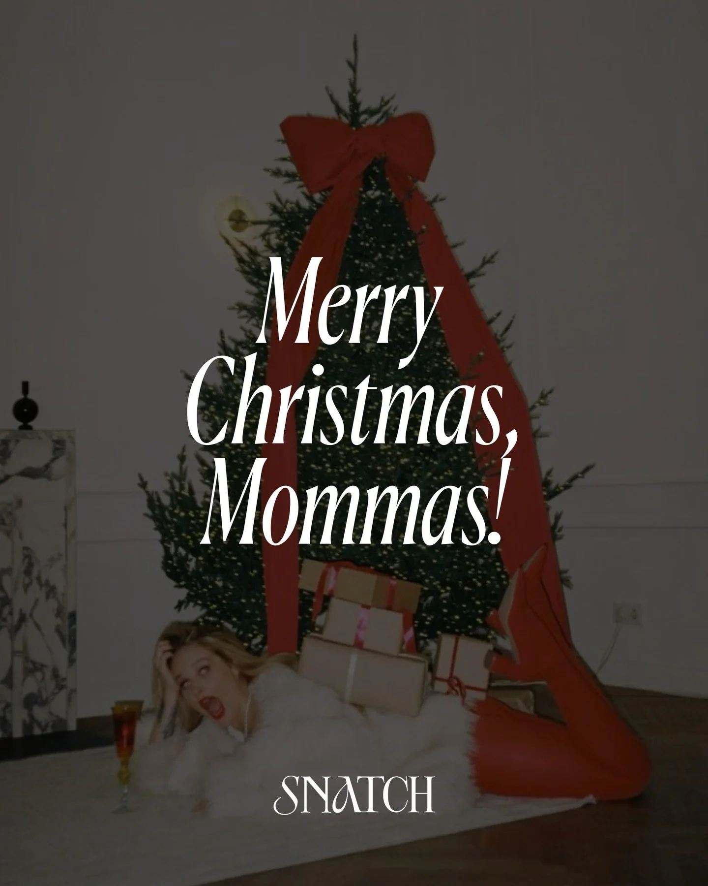 from our snatch family to yours&hellip; we wish you a very merry christmas celebrating with the ones you love. 🎄❤️

#snatchforher #merrychristmas #happyholidays #christmas2026 #merrychristmas2026