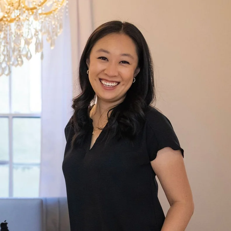 Francisca Li Headshot 2.jpg