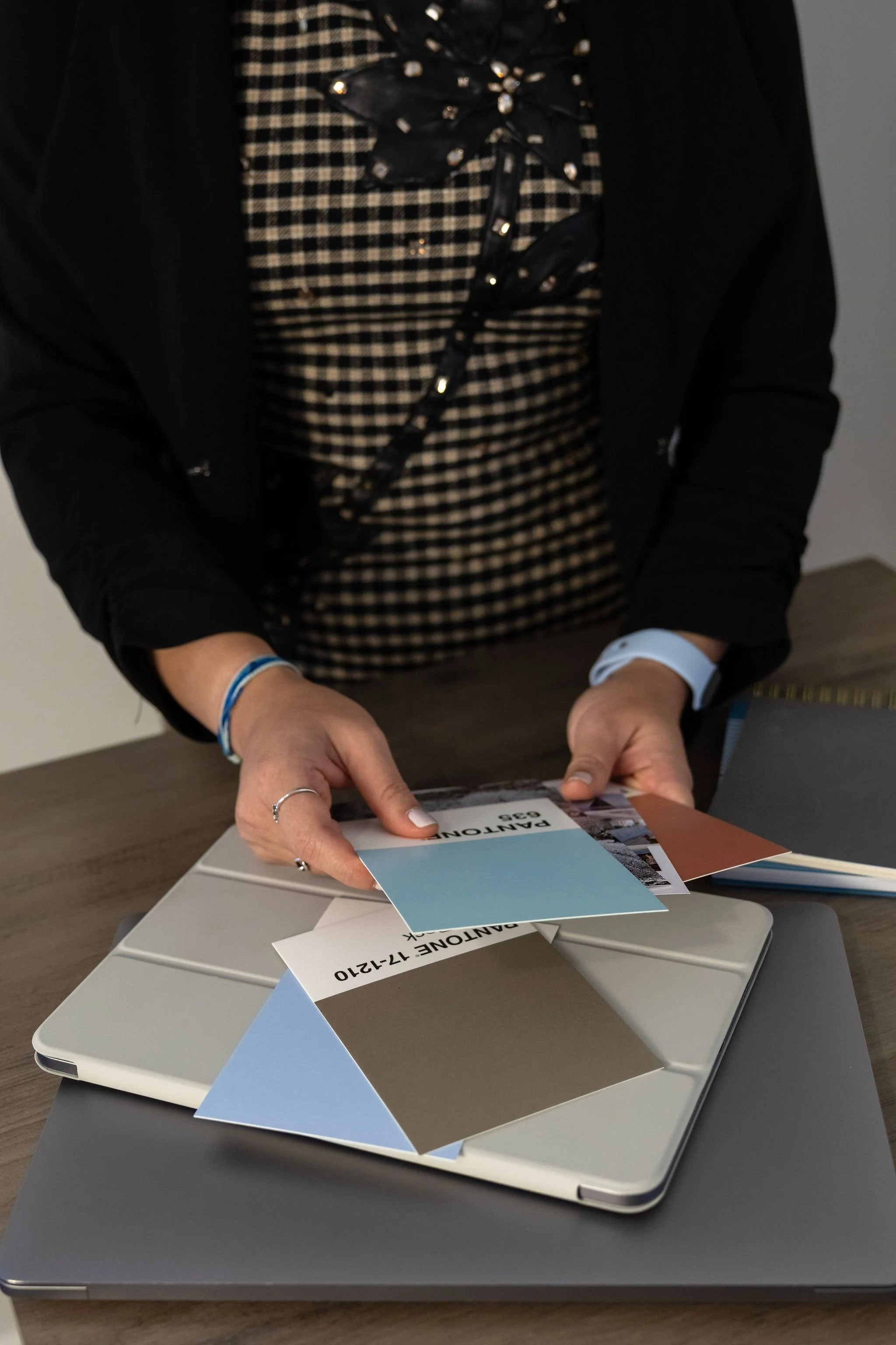 What Is a White Label Designer? A Guide for Growing Studios &amp; Agencies