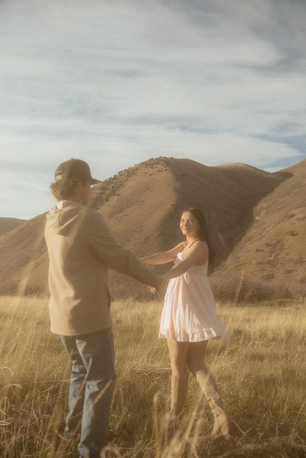 Couple-Maternity-Photos-Kaitlyn-Day-Photography-Utah-Idaho-Photographer-0705.jpg