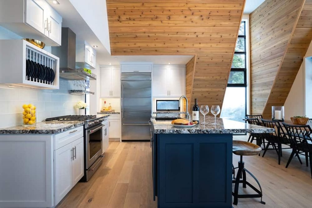 14-This-a-frame-cabin.jpg