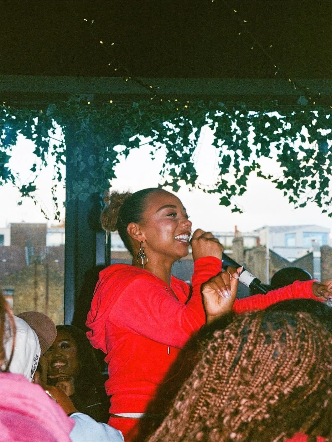 A few weeks ago, Erica hosted her last bottomless brunch of the year and it did NOT disappoint! 🥂