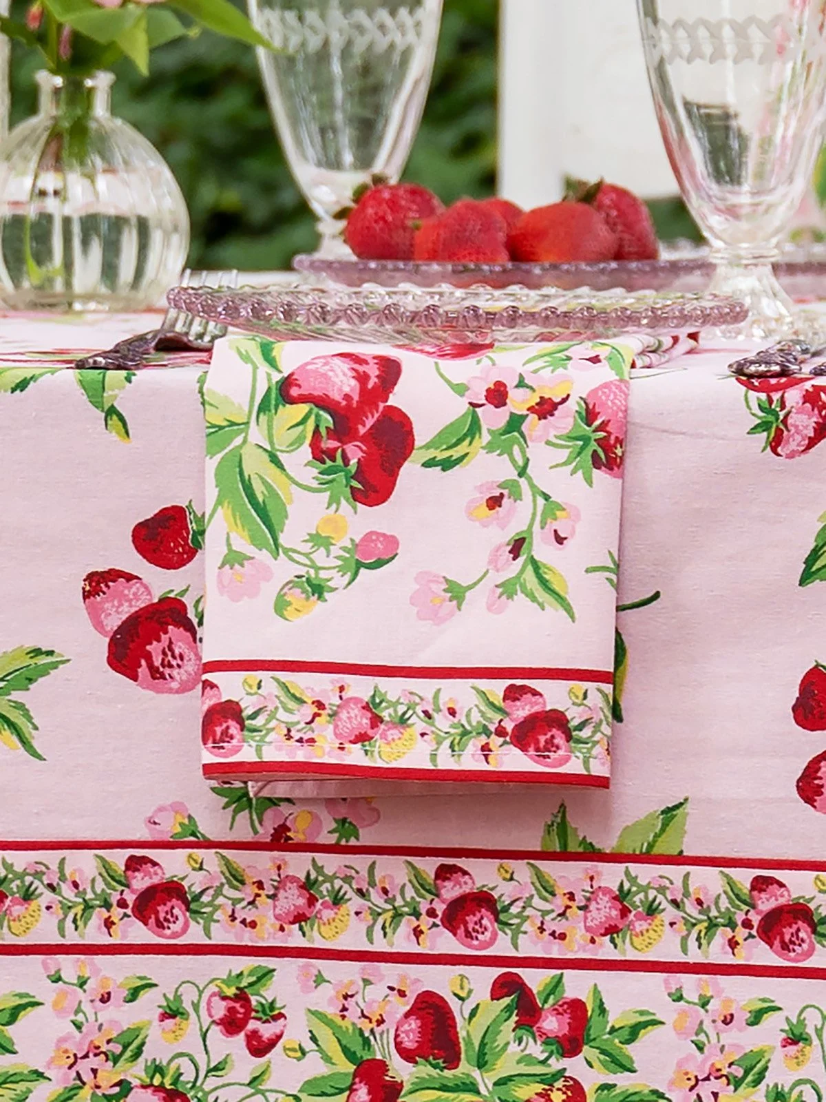 Clea Strawberry Napkin