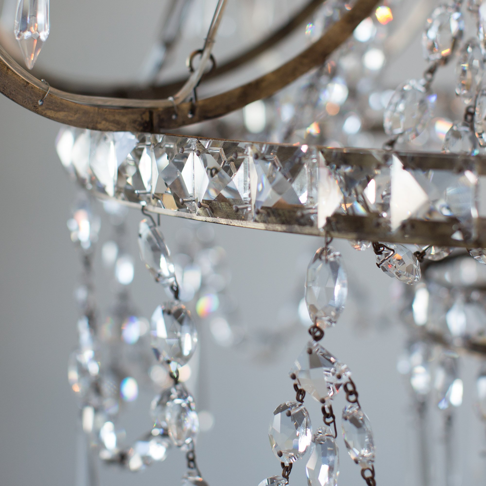 Eloquence® Astre Chandelier in Burnished Iron Finish 06.jpg