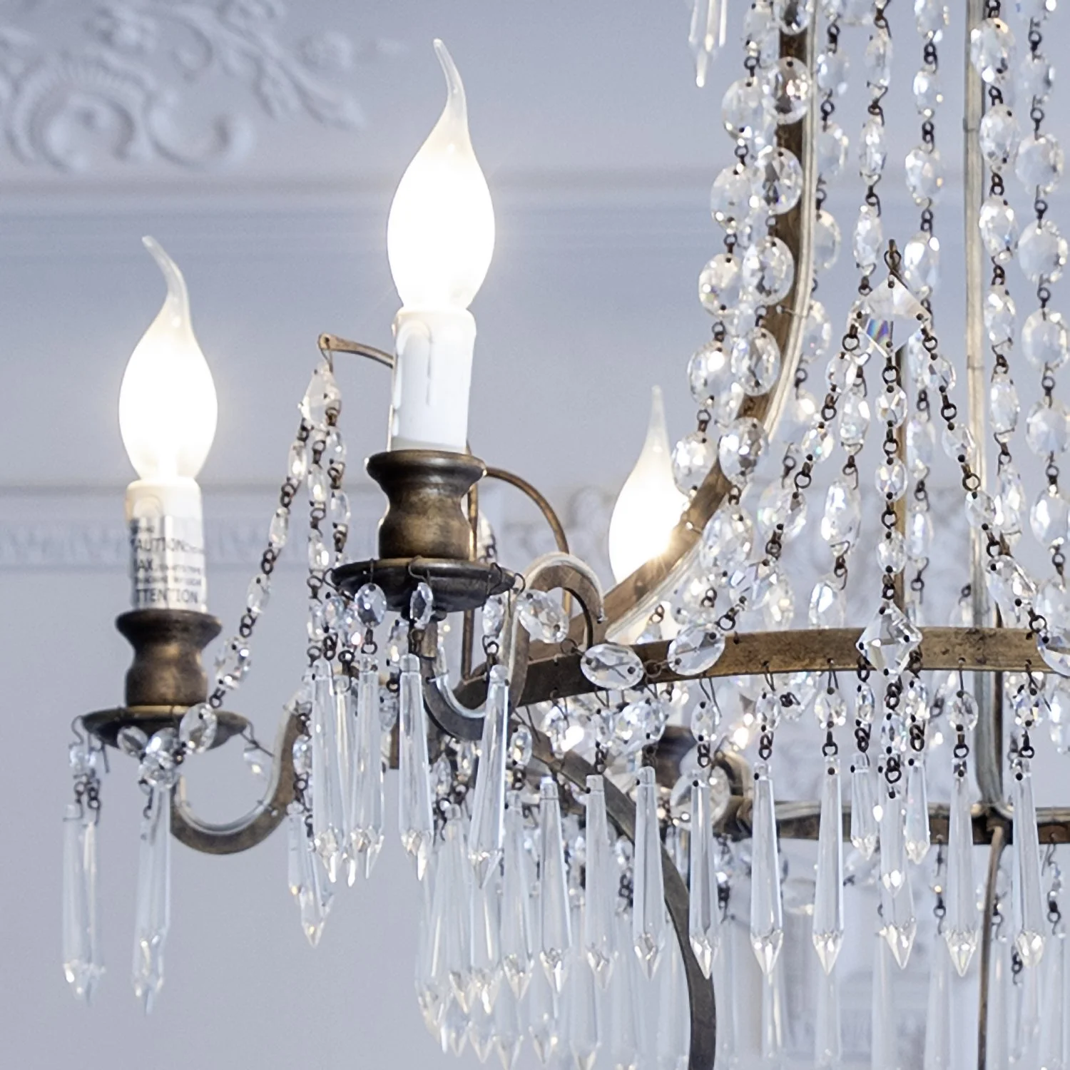 Eloquence® Albertina Chandelier in Burnished Iron Finish 02.jpg