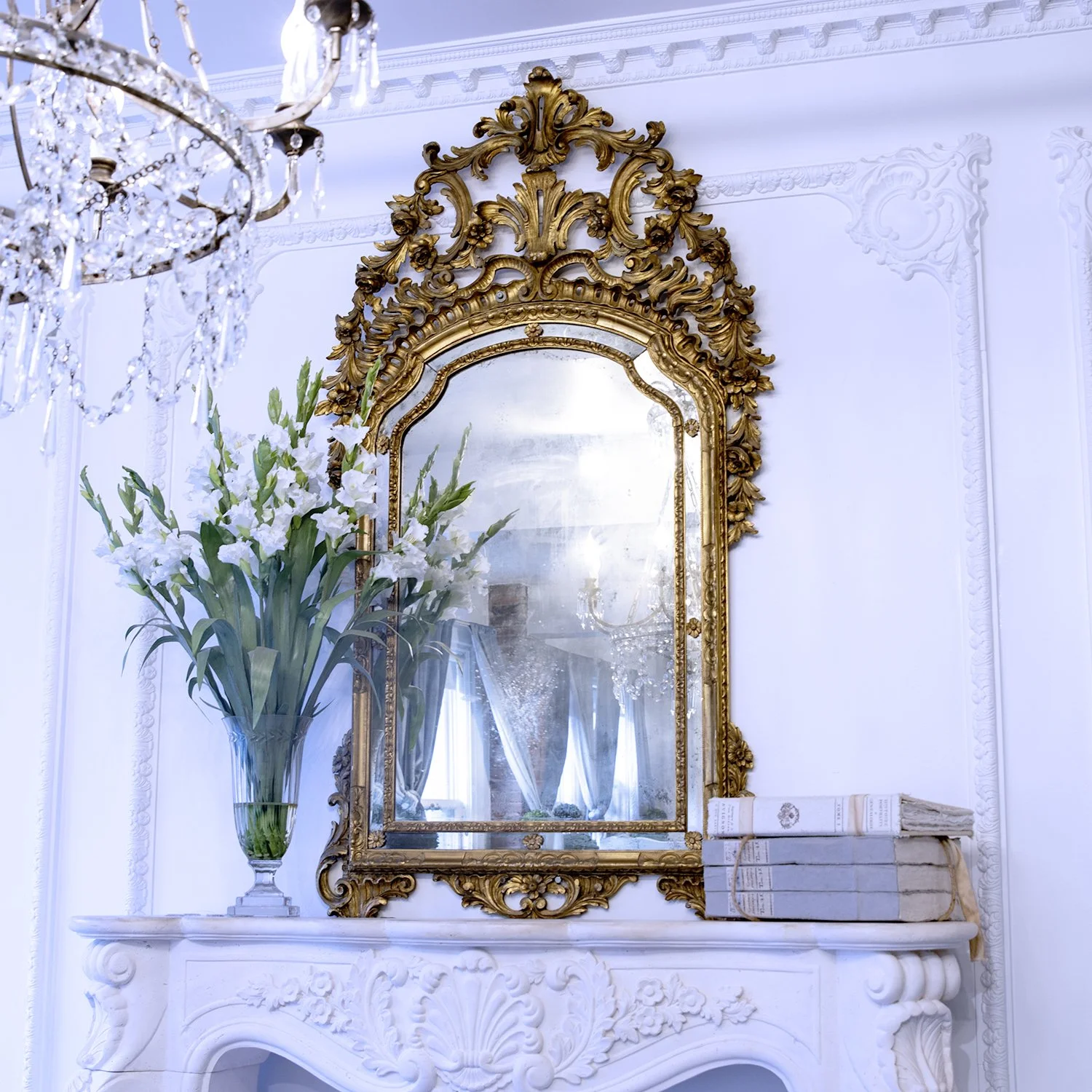 Eloquence® Chapeau de Gendarme Philippe Mirror with Floral Pediment 01.jpg