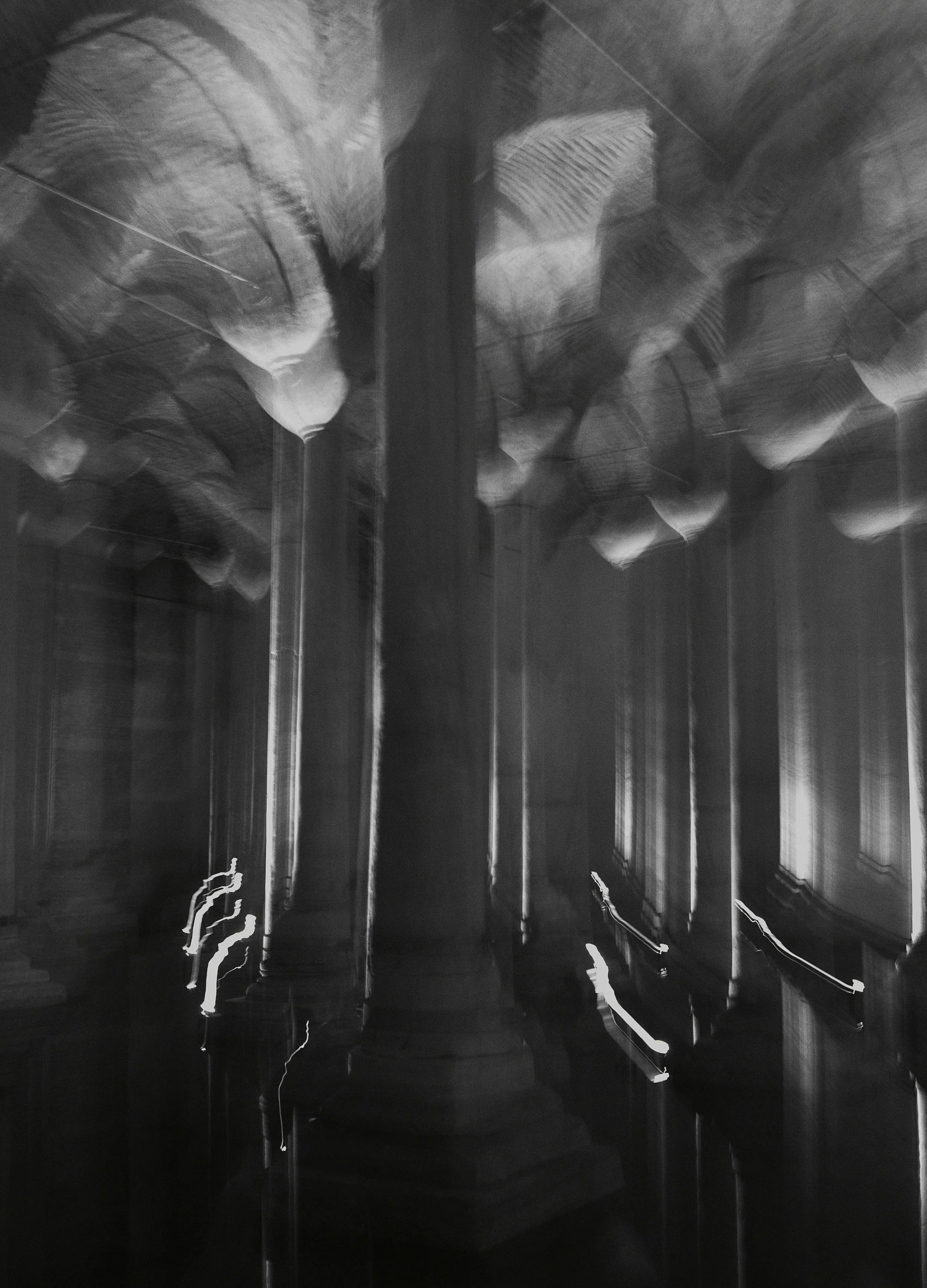 Photo taken in Istambul at the Cistern Basilica. The effects tell the disorder of images of the mind.