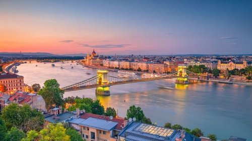 55 Unique Cities Around the World You Must Visit — Travelerko