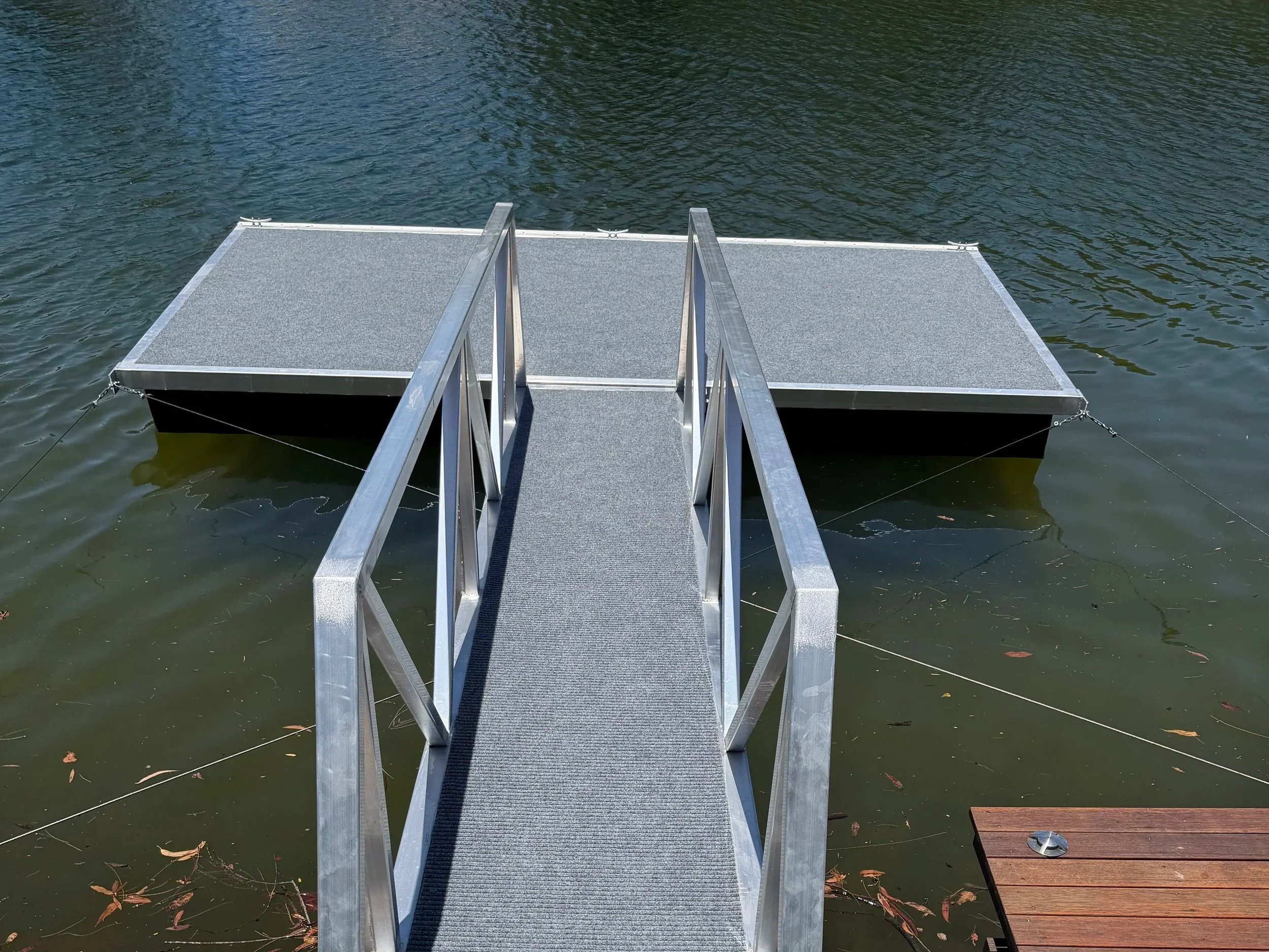4m x 2.5m Pontoon from $7999 plus GST