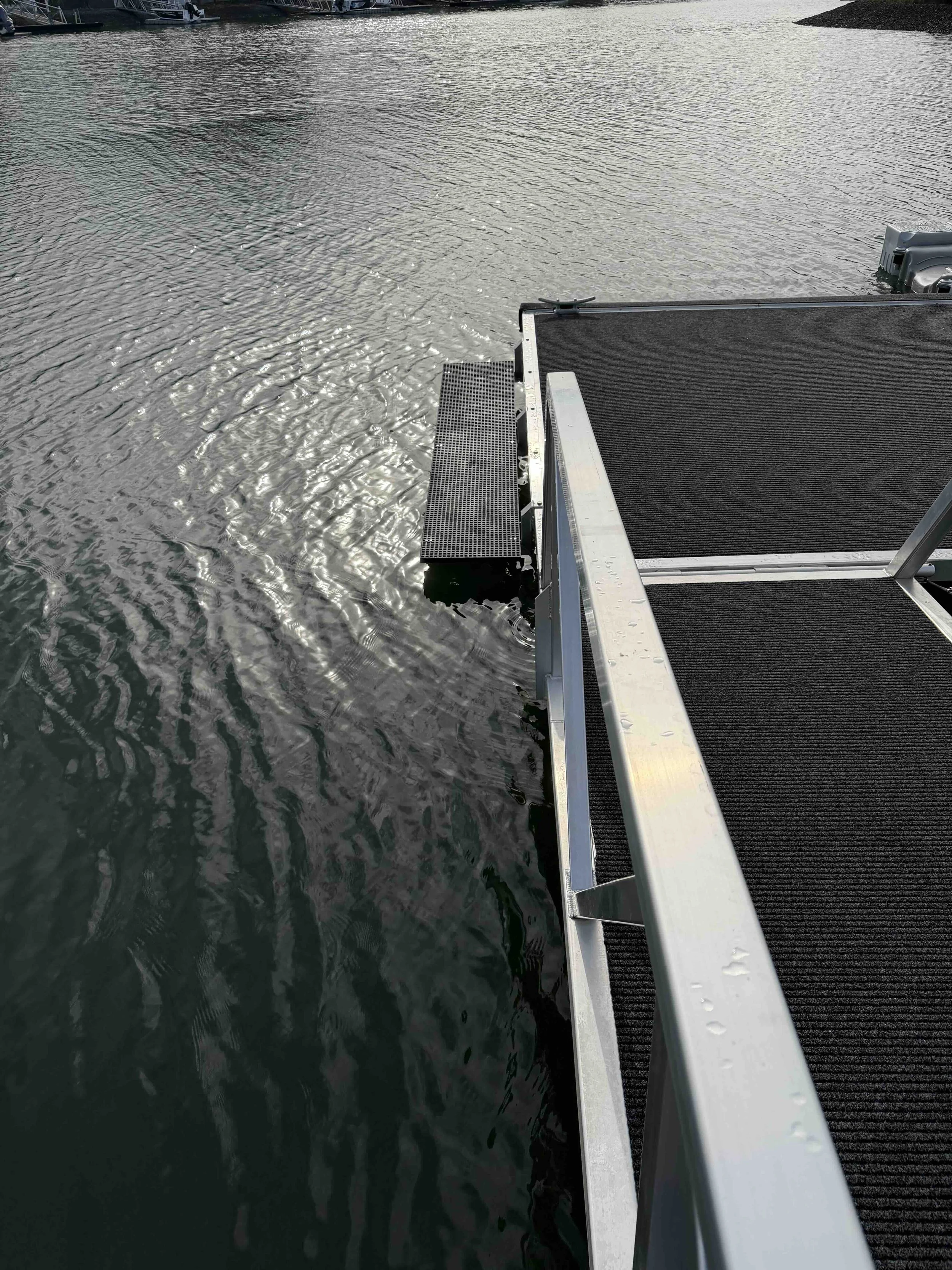 kayak landing.jpg