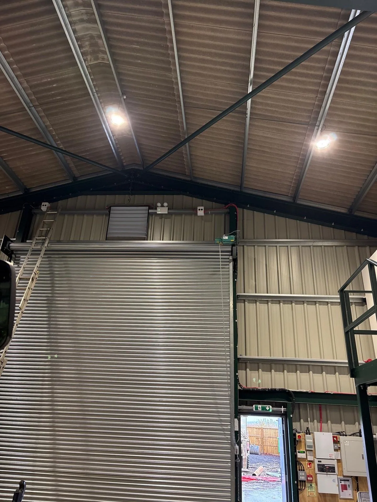 Optical Beam Smoke Detectors (Fire Beam Detectors) Installation 👌

Ideal for large, open areas like factories, warehouses, sports halls, shopping centres, and hotel atriums where standard point detectors are impractical due to height or size.

Smoke