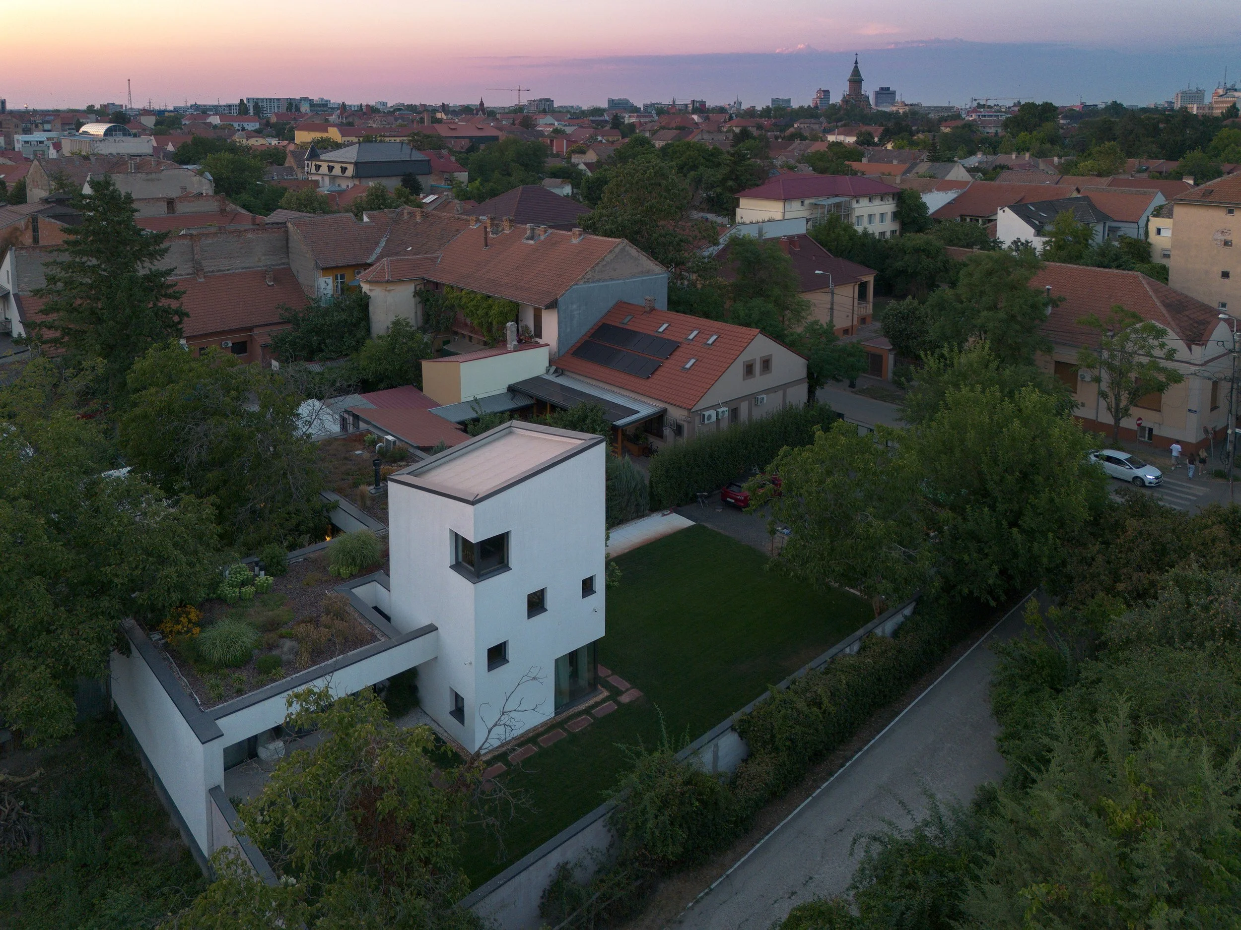 House with a tower_RDsign_David Dumitrescu (3).jpeg