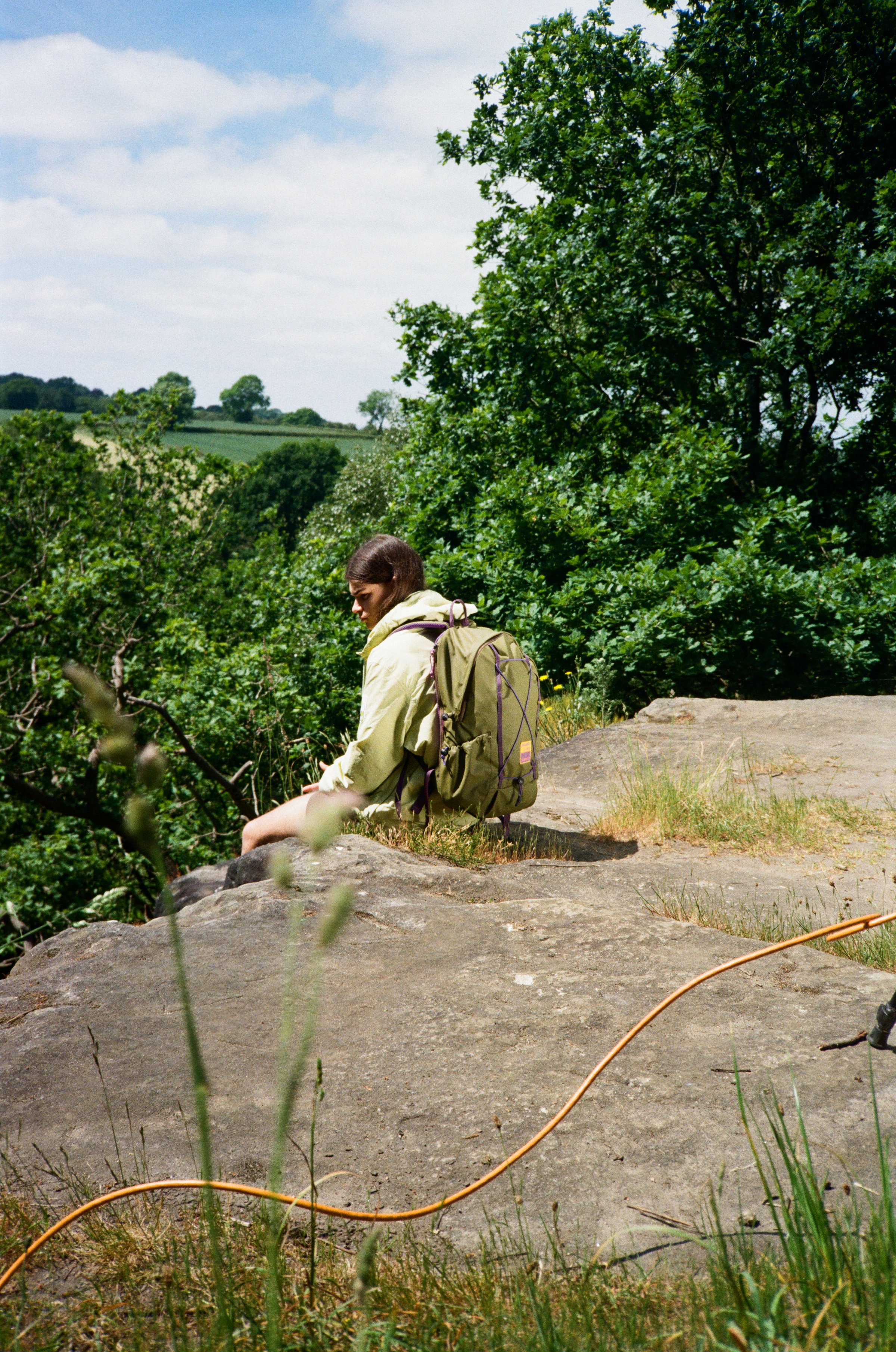 bts-(34016-khaki-side)-1.jpg