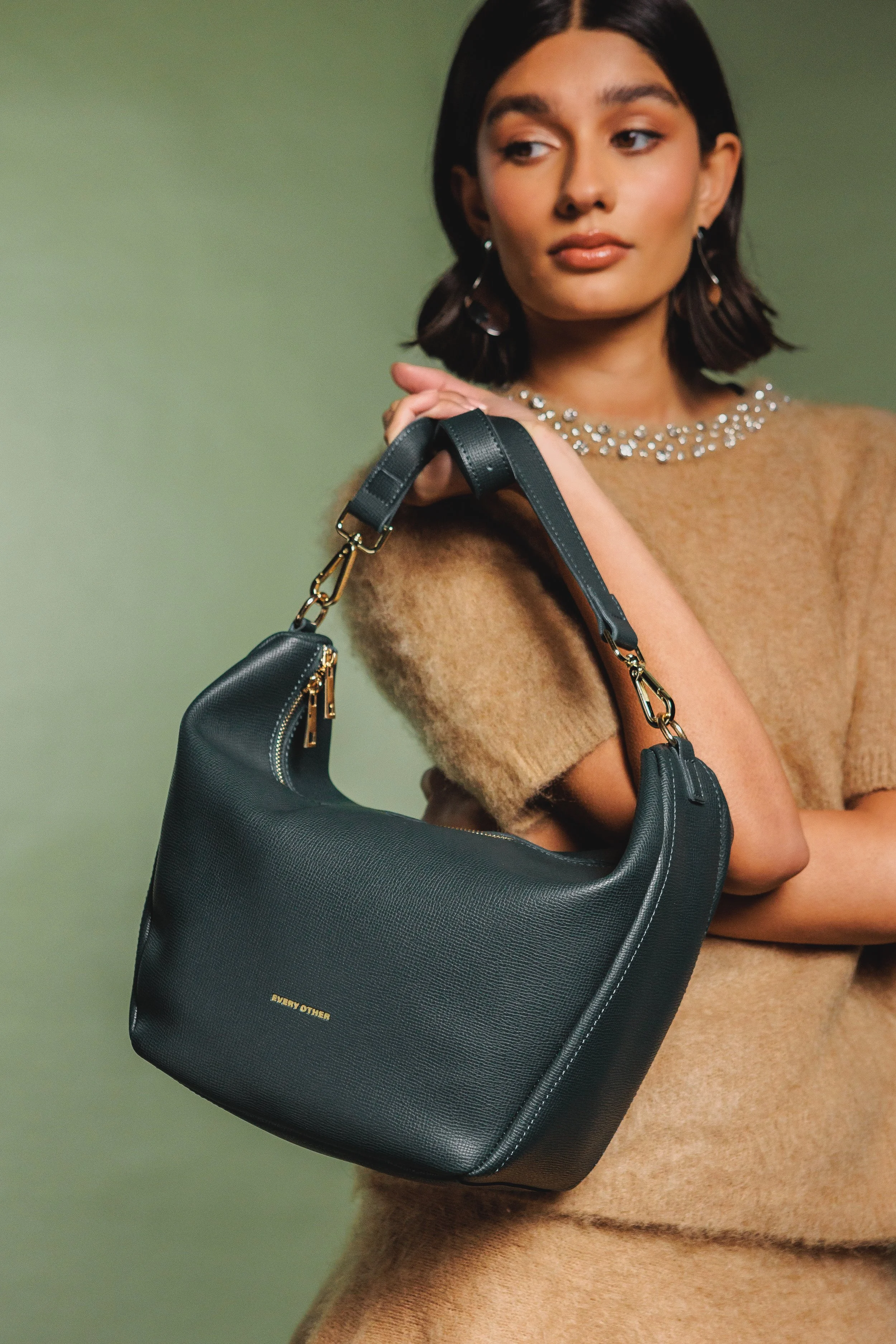 model-(12091-darkteal-front)-3.jpg