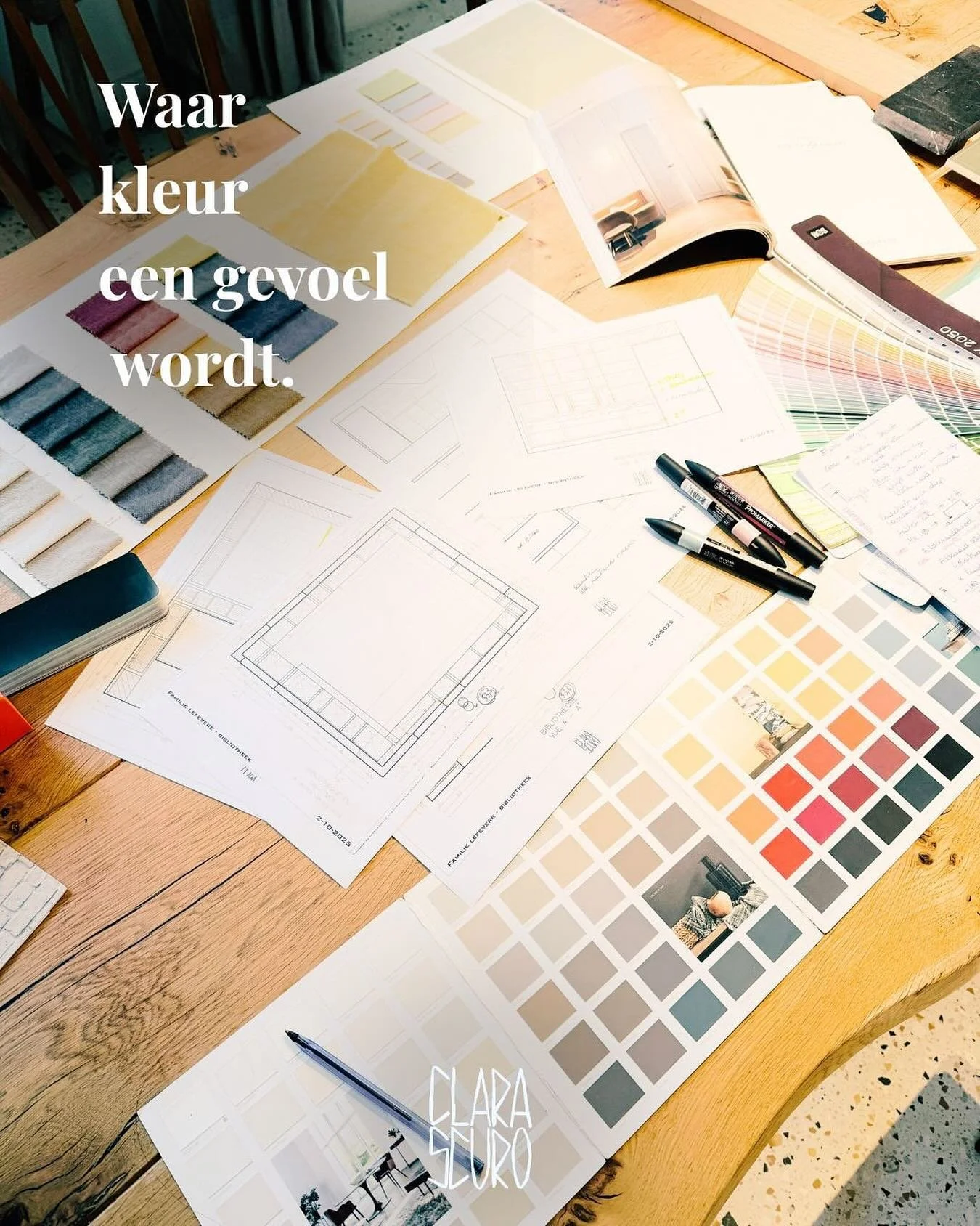 Een interieur begint niet bij muren, maar bij gevoel.
Bij de tint die rust brengt. De textuur die omhult.
En het licht dat alles laat ademen.

Elk project start met luisteren &mdash; naar jou, je ruimte en wat ze samen willen worden.

📍 Foto genomen