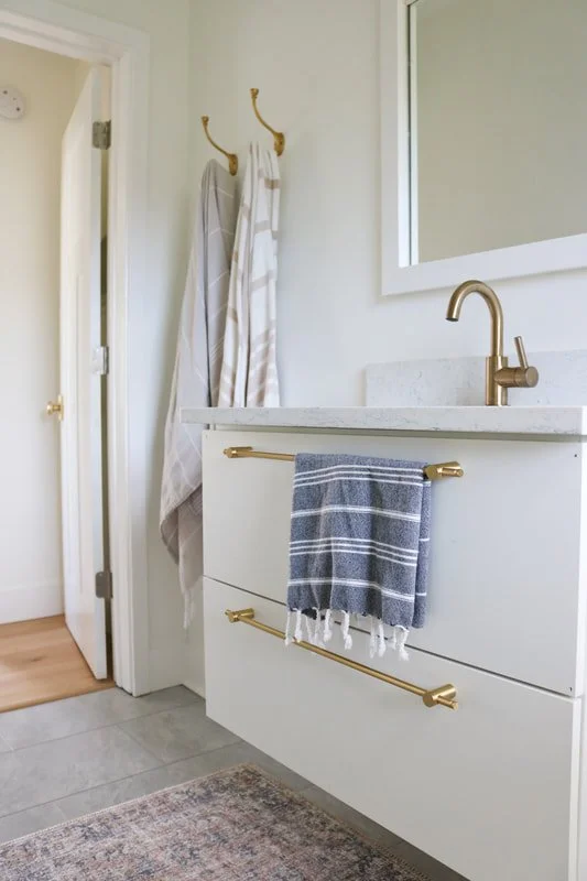 Lakehouse Bathroom Reveal