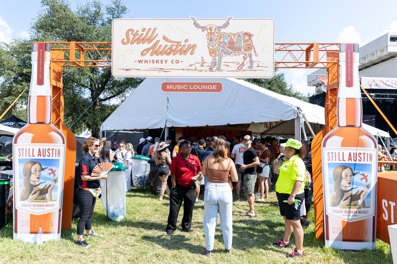 BoothEasy - Event Photography - 20220910 - SAWC Music Lounge at UT - HM5A4135 Large.png