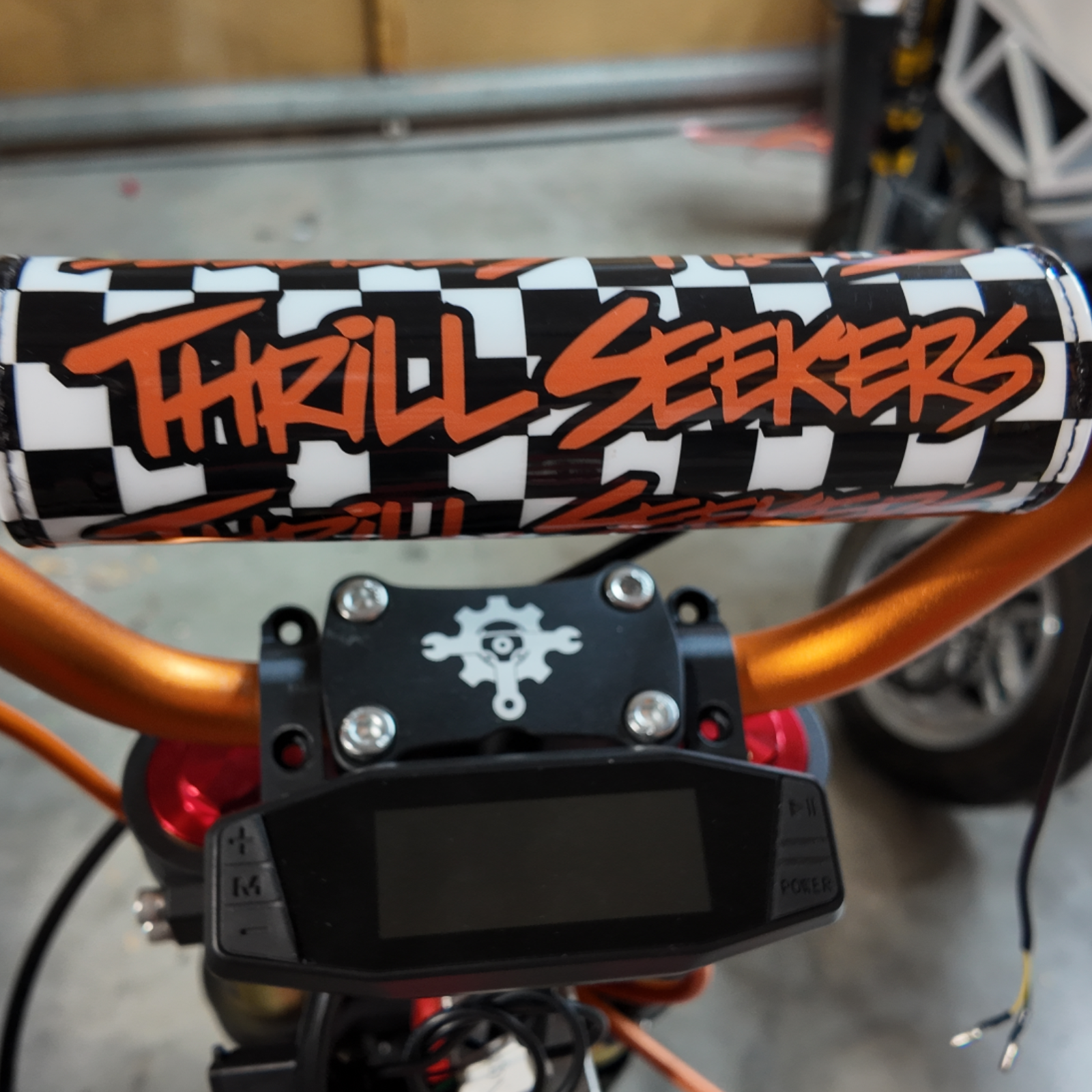 Display mount 3.13 rod.png