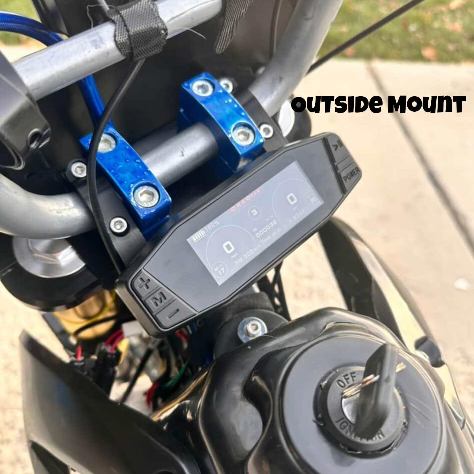 Display mount 3.13 stock out.png