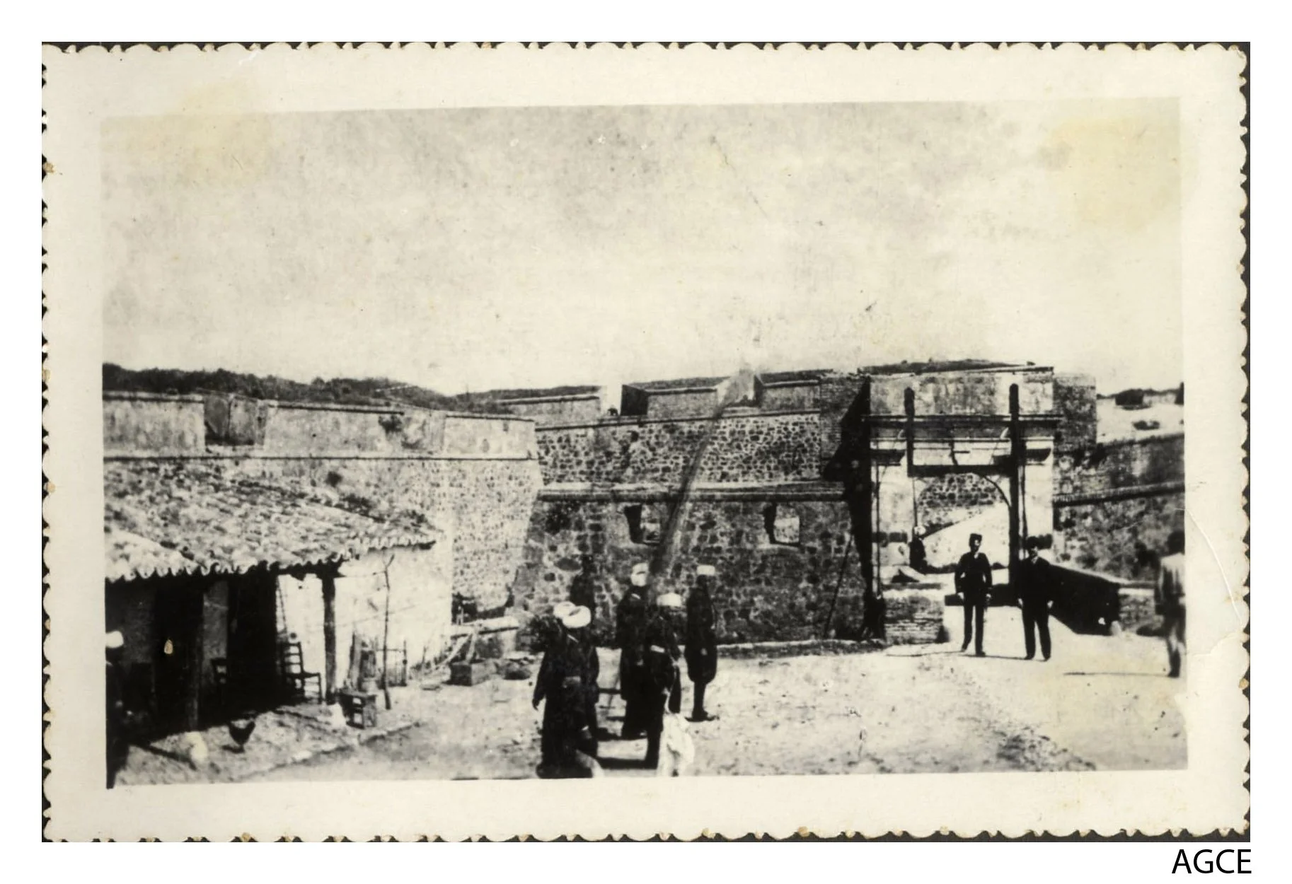 PUERTA SAN FELIPE 1895.jpg
