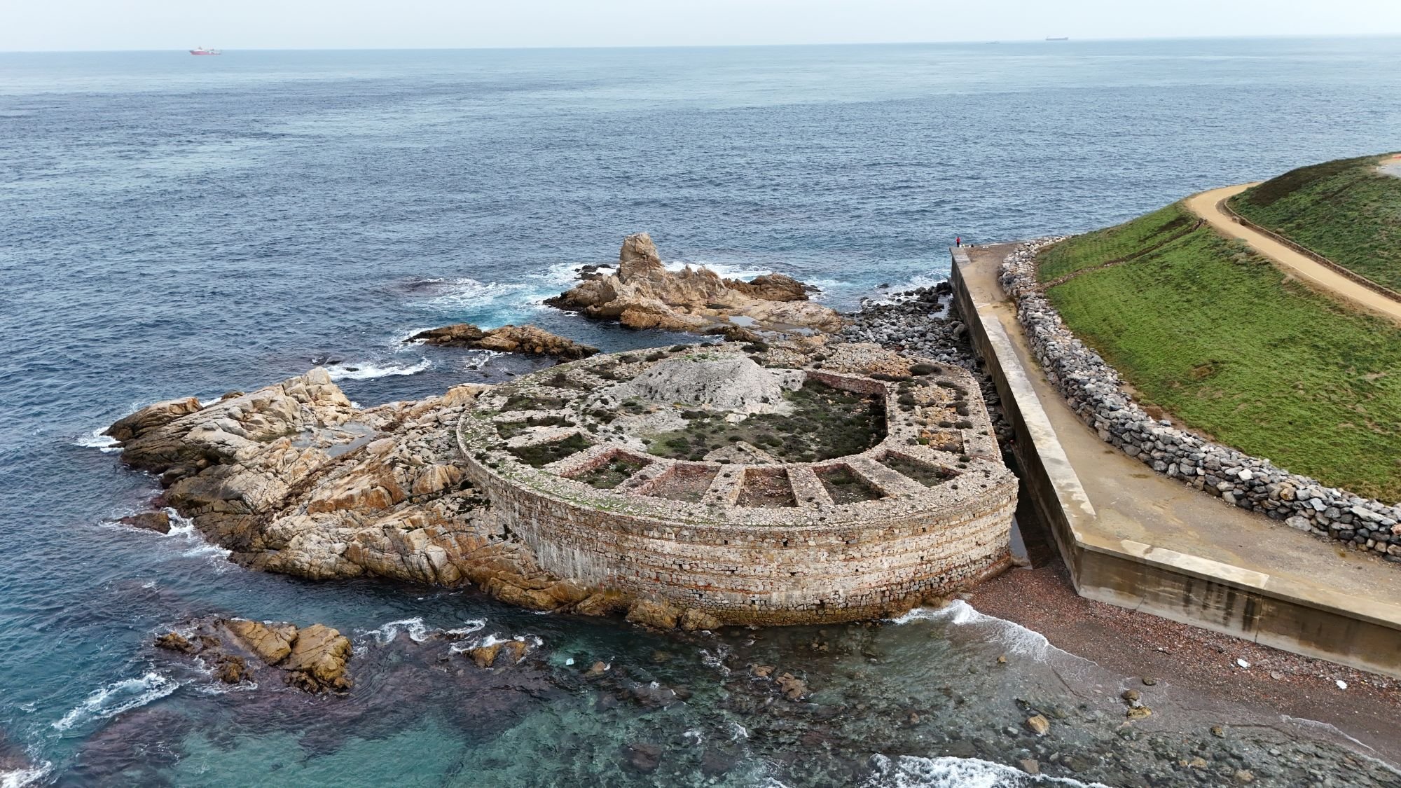 DJI_20251215133020_0619_D.JPG