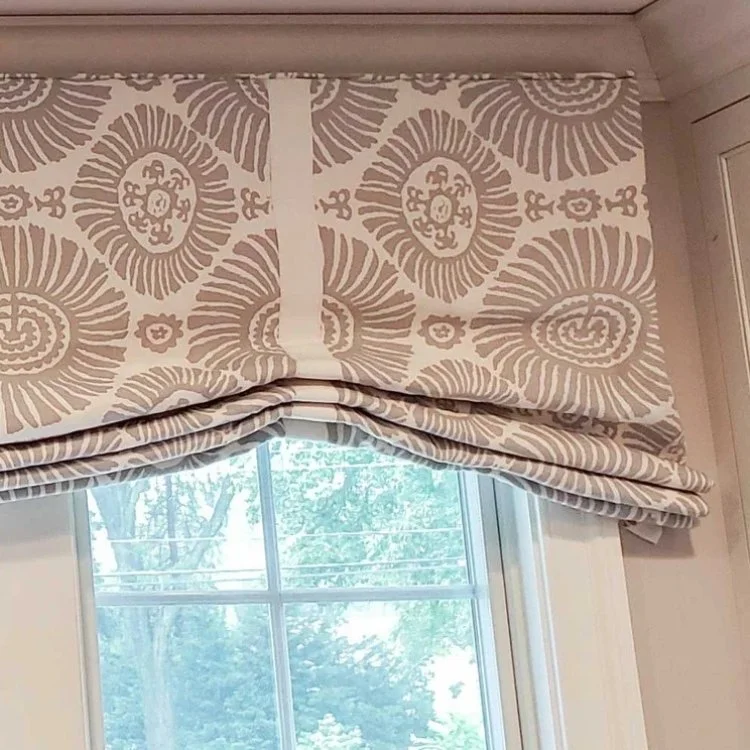 Custom-Window-Treatments_Lorettas-Designs_16.jpg