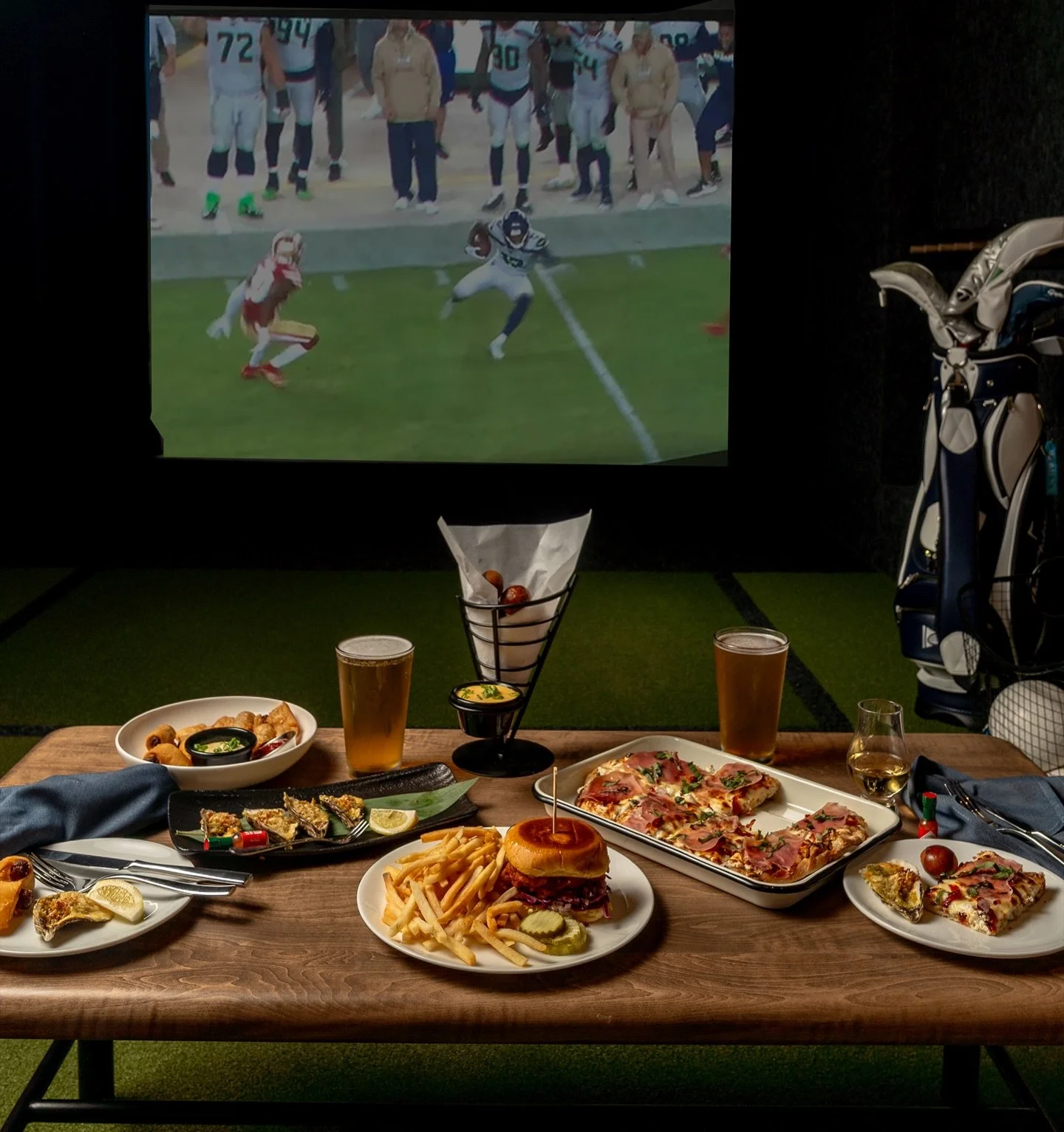 🏈 COUNTDOWN TO KICKOFF 🏈
Join us for the Super Bowl LX! Grab a table in the dining room, book a bay for a more private viewing experience, or make a list of your Clubhouse faves to enjoy at home on game day. 🍔🍻Seats are limited, but they&rsquo;re