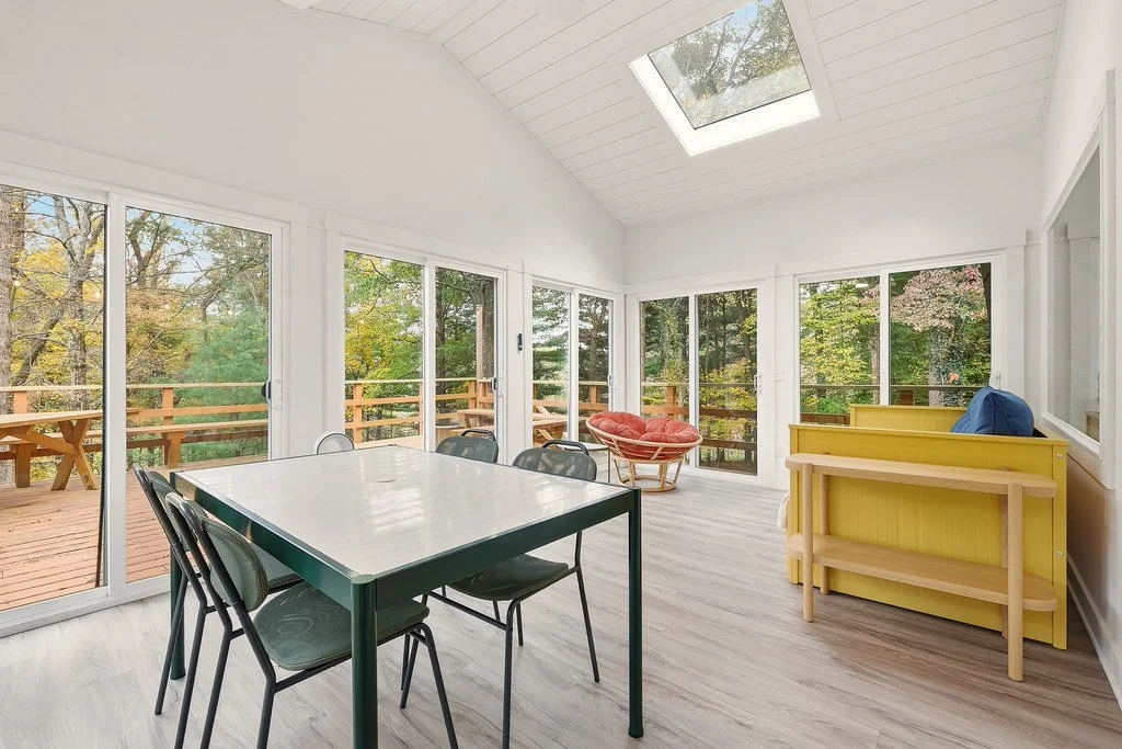 Glen Sun Room