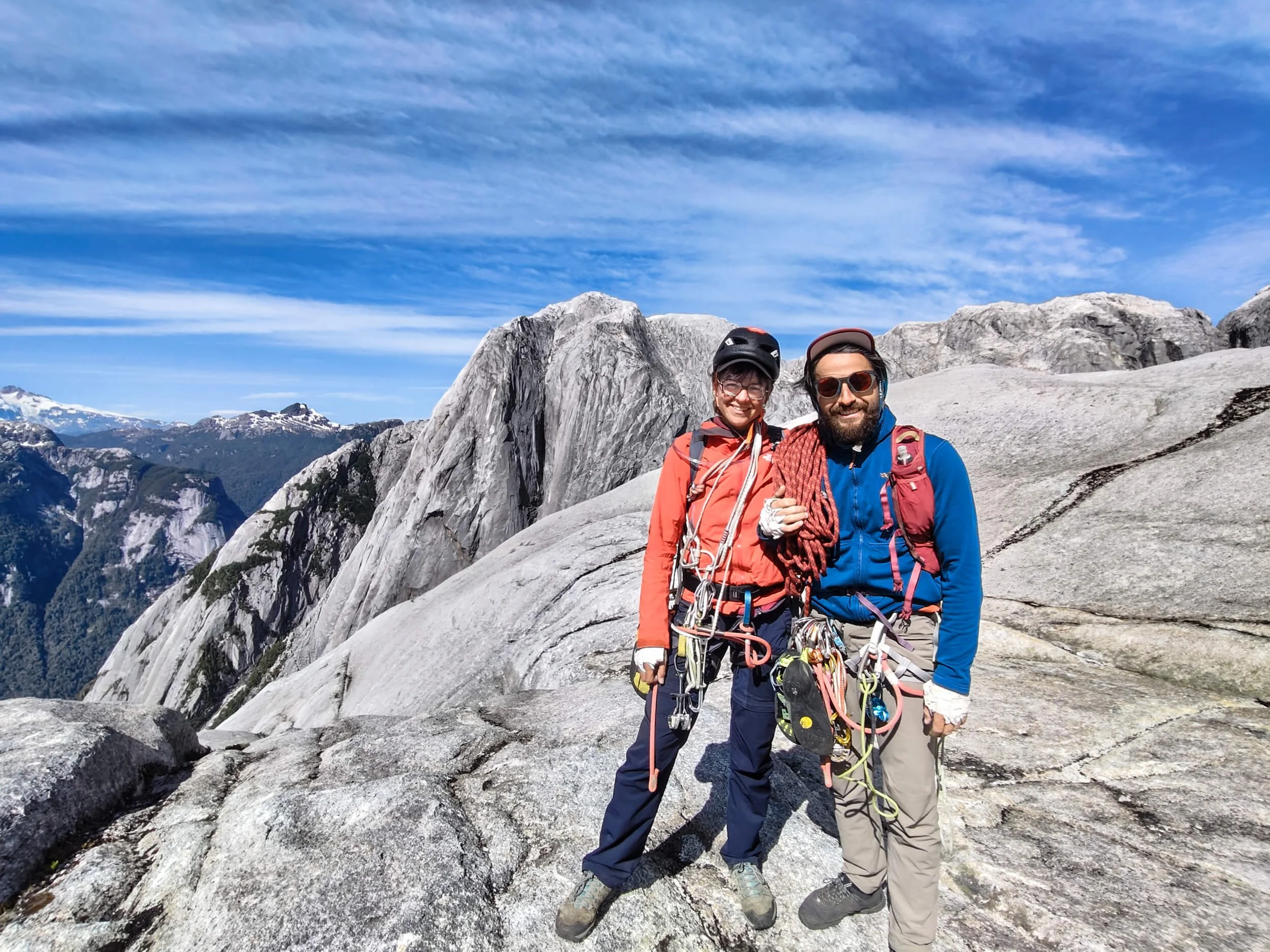 Climbers in Cochamó, summit of El Gorila