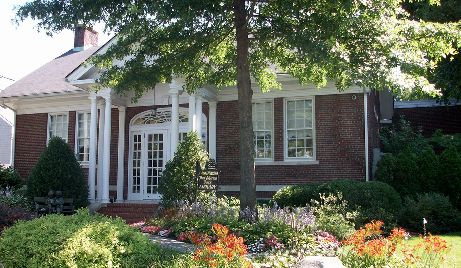 [Port Jefferson, NY] Fireside Winter Concert at Port Jefferson Free Library