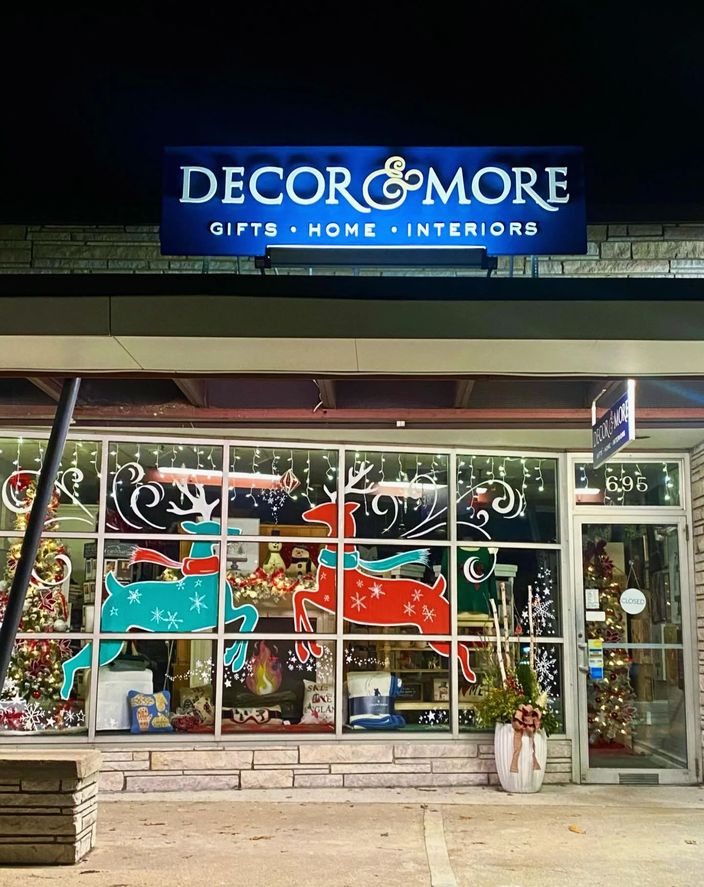 Things that should be easy often turn into projects for me. Of course the light bulbs to light our sign weren&rsquo;t easy to find. When the new bulb was put it in, we weren&rsquo;t sure if it was going to work. I was expecting the worst, how could i