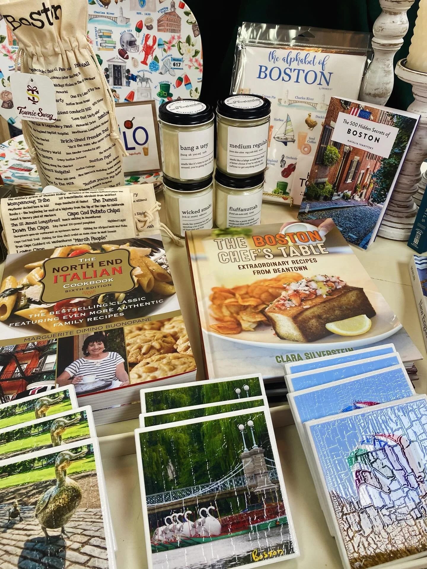 Boston you&rsquo;re my home&hellip;new addition to the line up all the way from @rockportcandlecompany! 
#decorandmorewestwood #shoplocalma #gifts #giftideas #homedecor