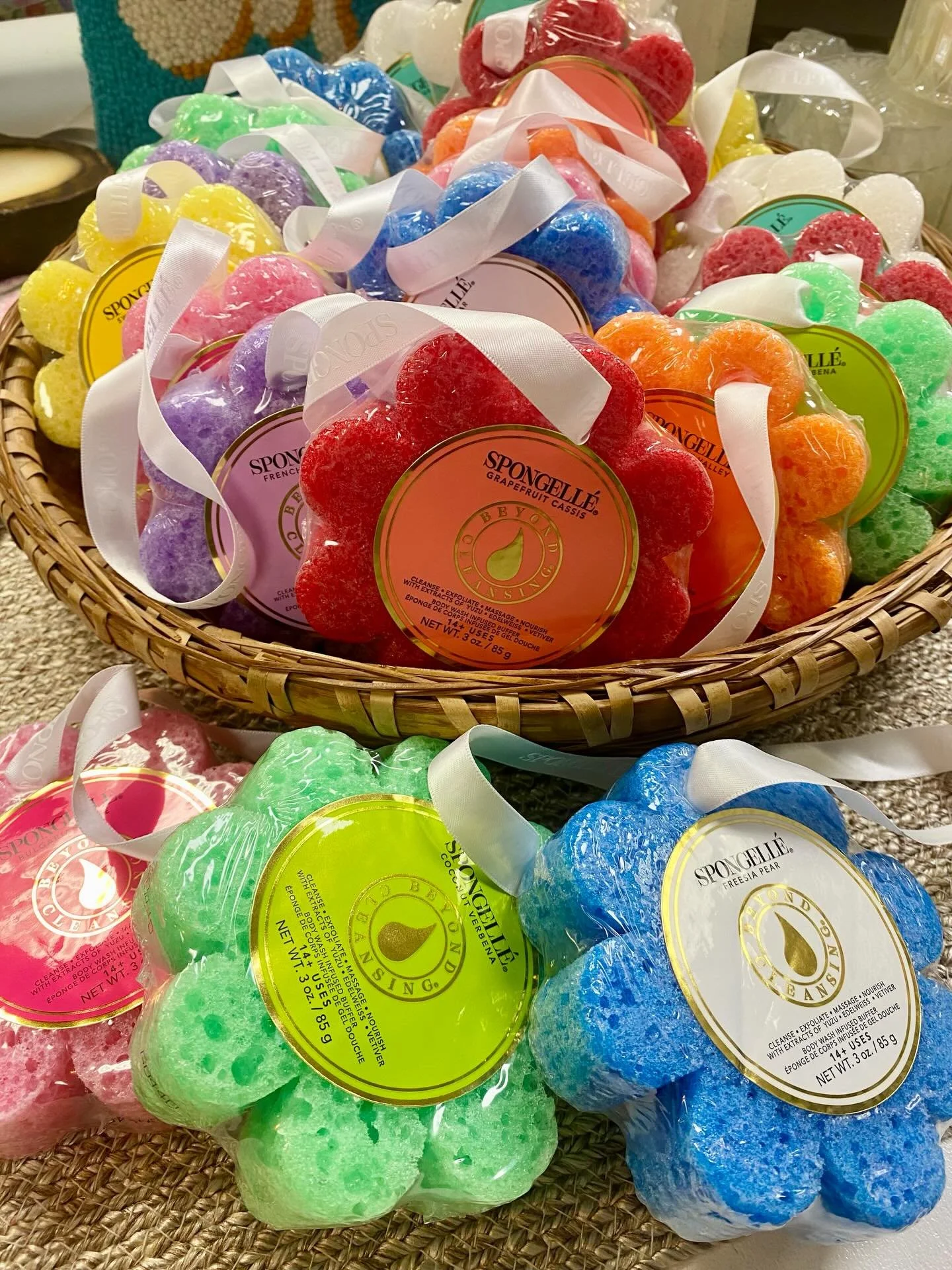 Refresh with Spongelle. Body wash infused buffers. So pretty in a self care basket, bring a spa like experience home! 
#decorandmorewestwood #shoplocalma #gifts #giftsideas #selfcare