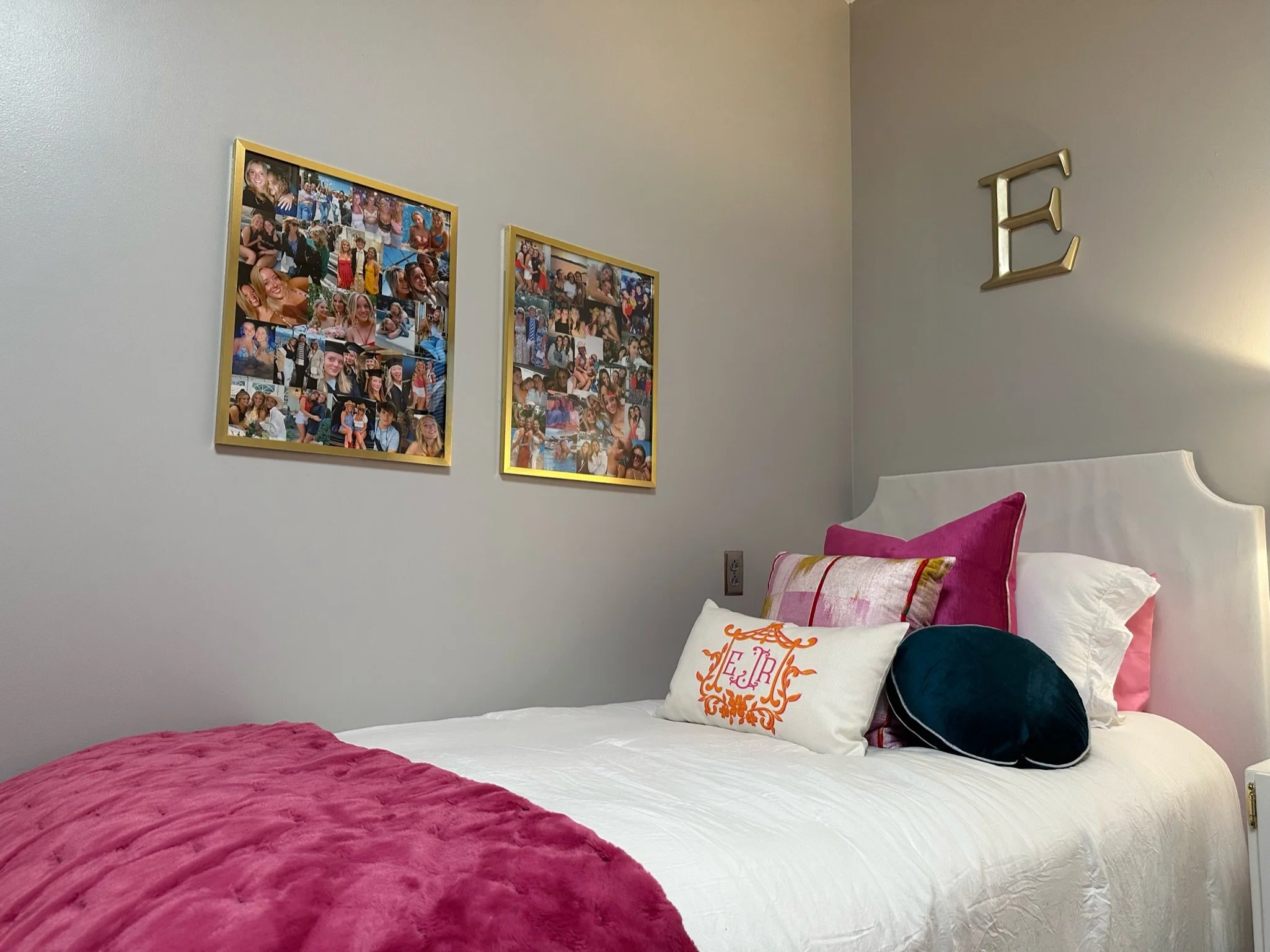 Set of 16 x 20 Gold Frames
