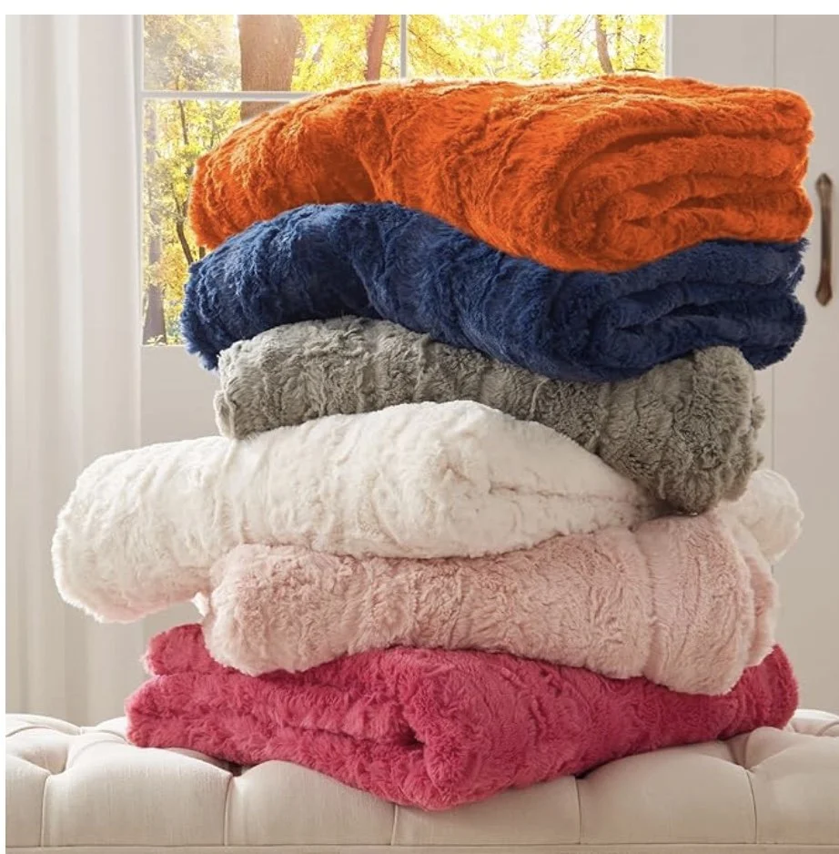 Plush faux fur throw blanket