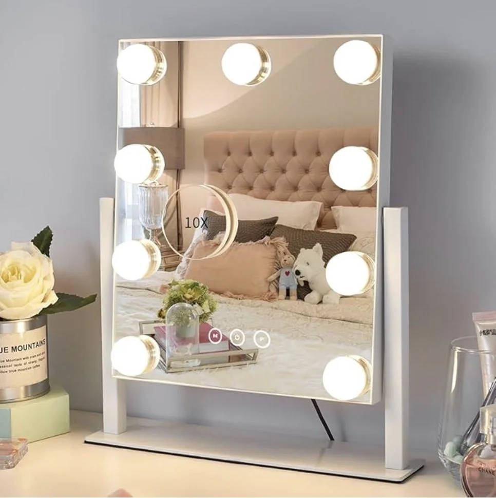 Bulb vanity mirror