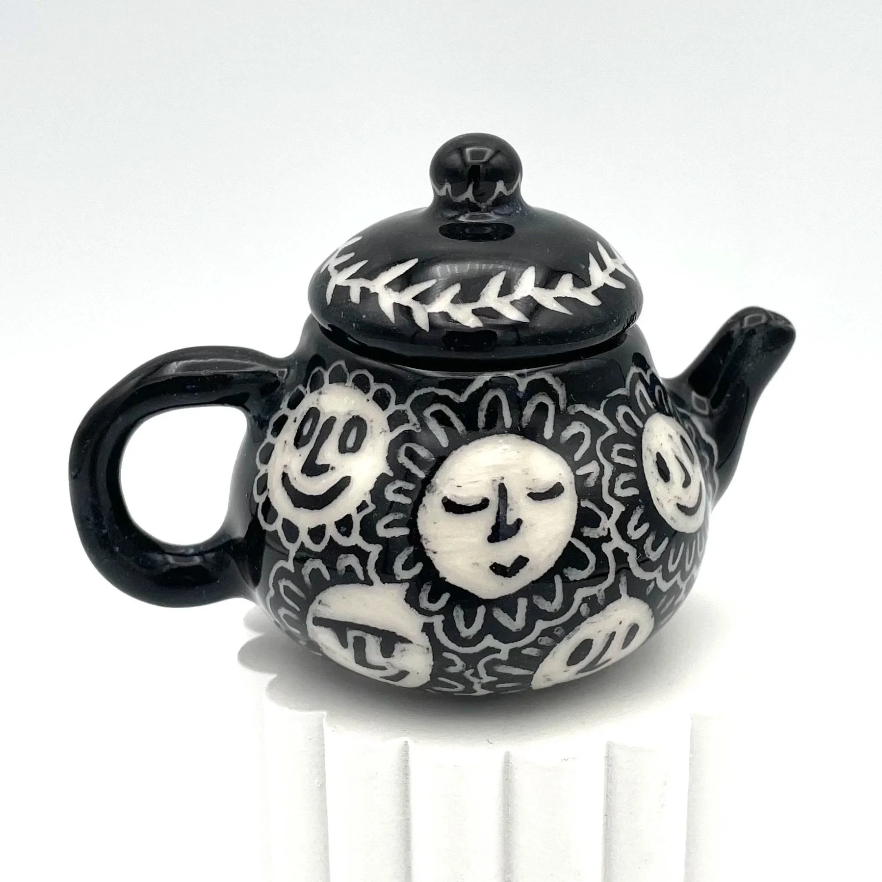 Tiny Teapot