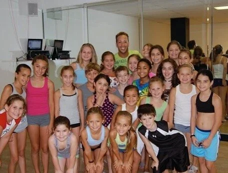 Throwback Thursday Dump!! There&rsquo;s some GEMS in there 😜❤️ #pe2 #dance #bocaraton #tbt #pe2year16