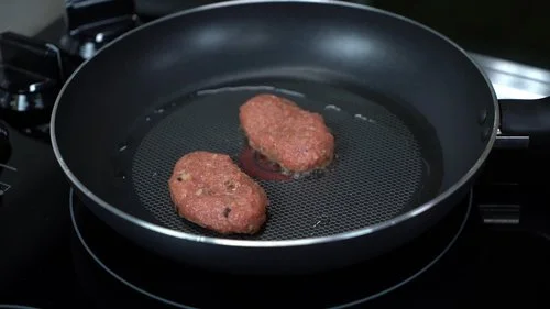 frying+first+side+in+pandg.jpg