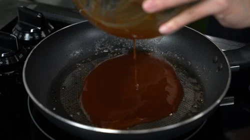 use+same+pan+to+cook+sauce.jpg