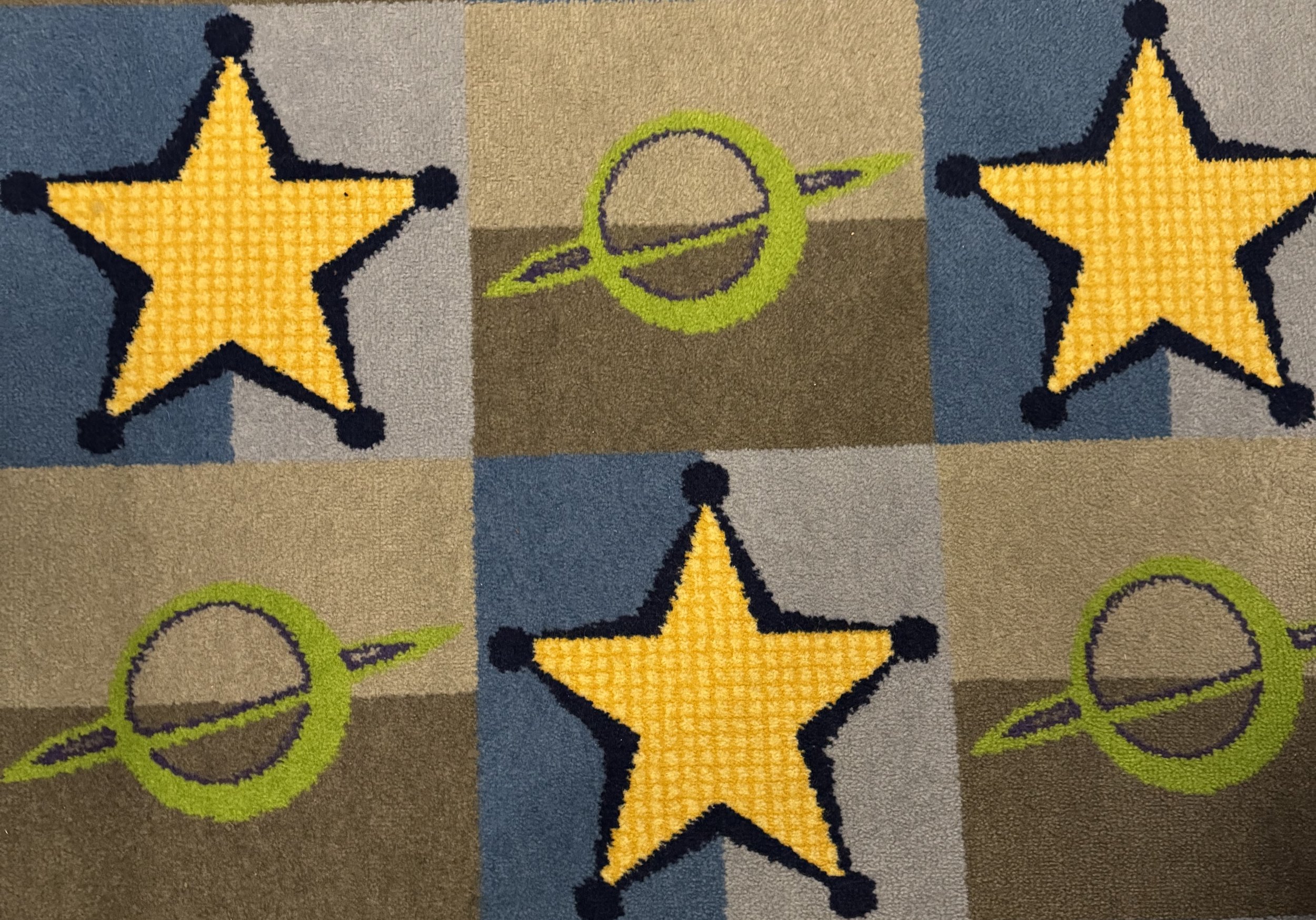  Buzz Lightyear themed carpet 