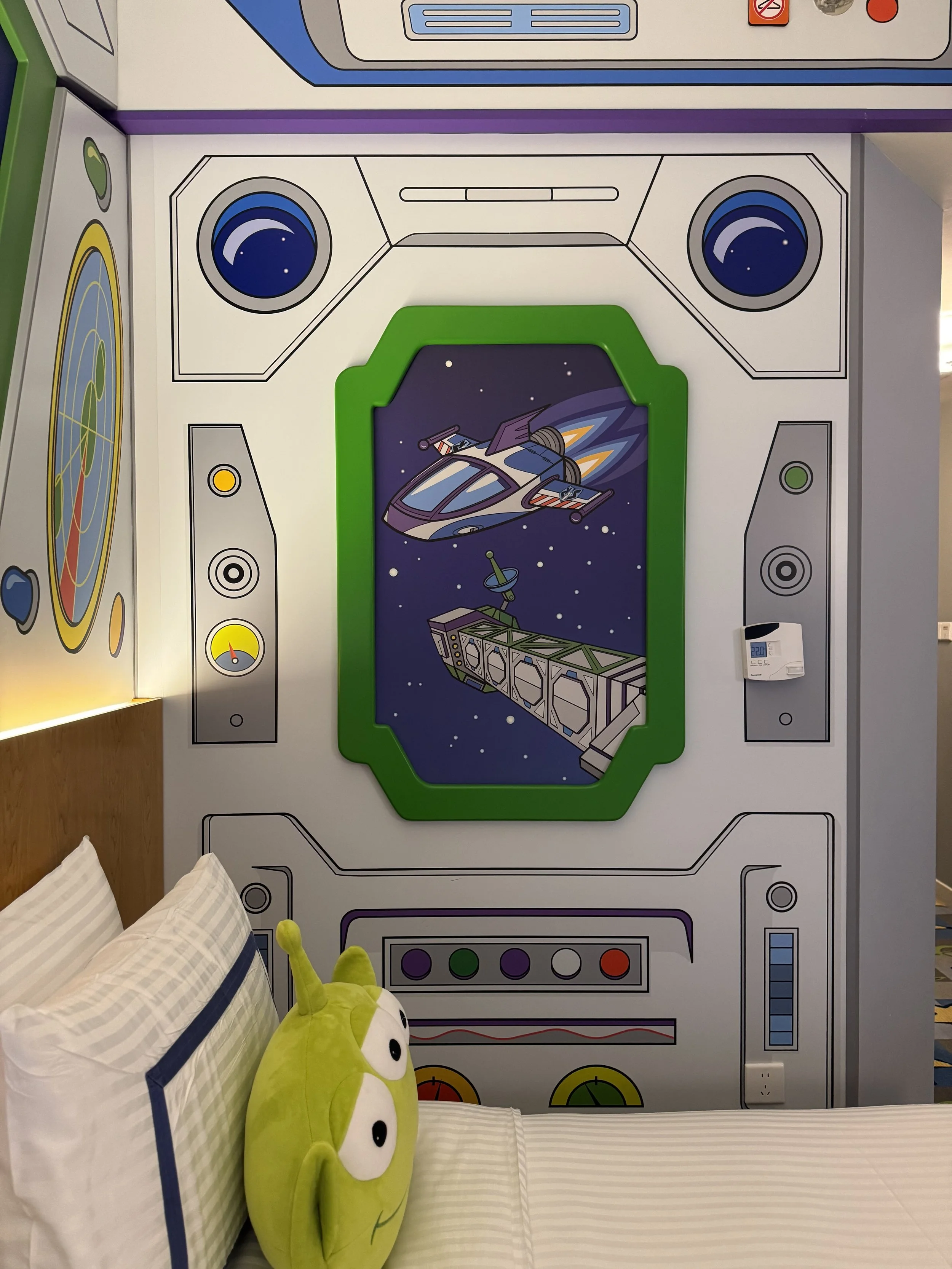  Buzz Lightyear wall decorative decal 