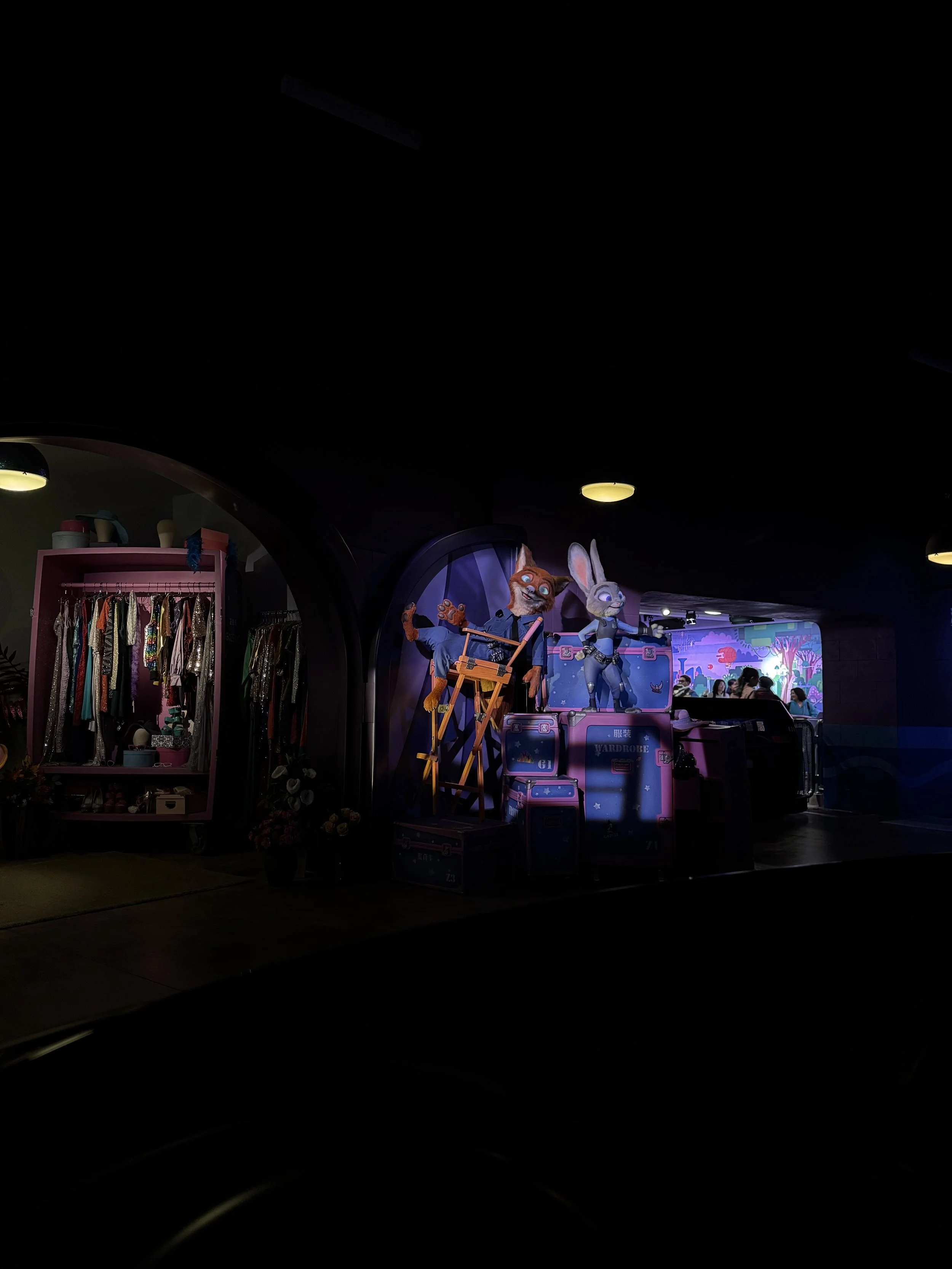  Nick and Judy at the ride end of Zootopia Hot Pursuit 