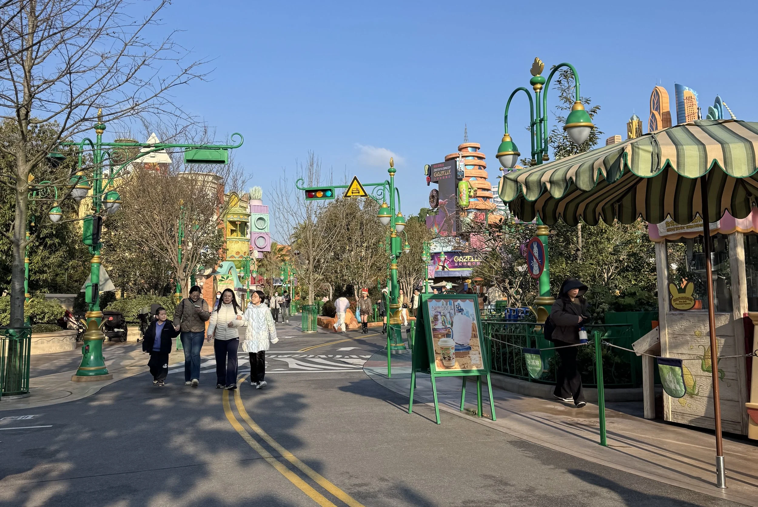  Zootopia during early entry 