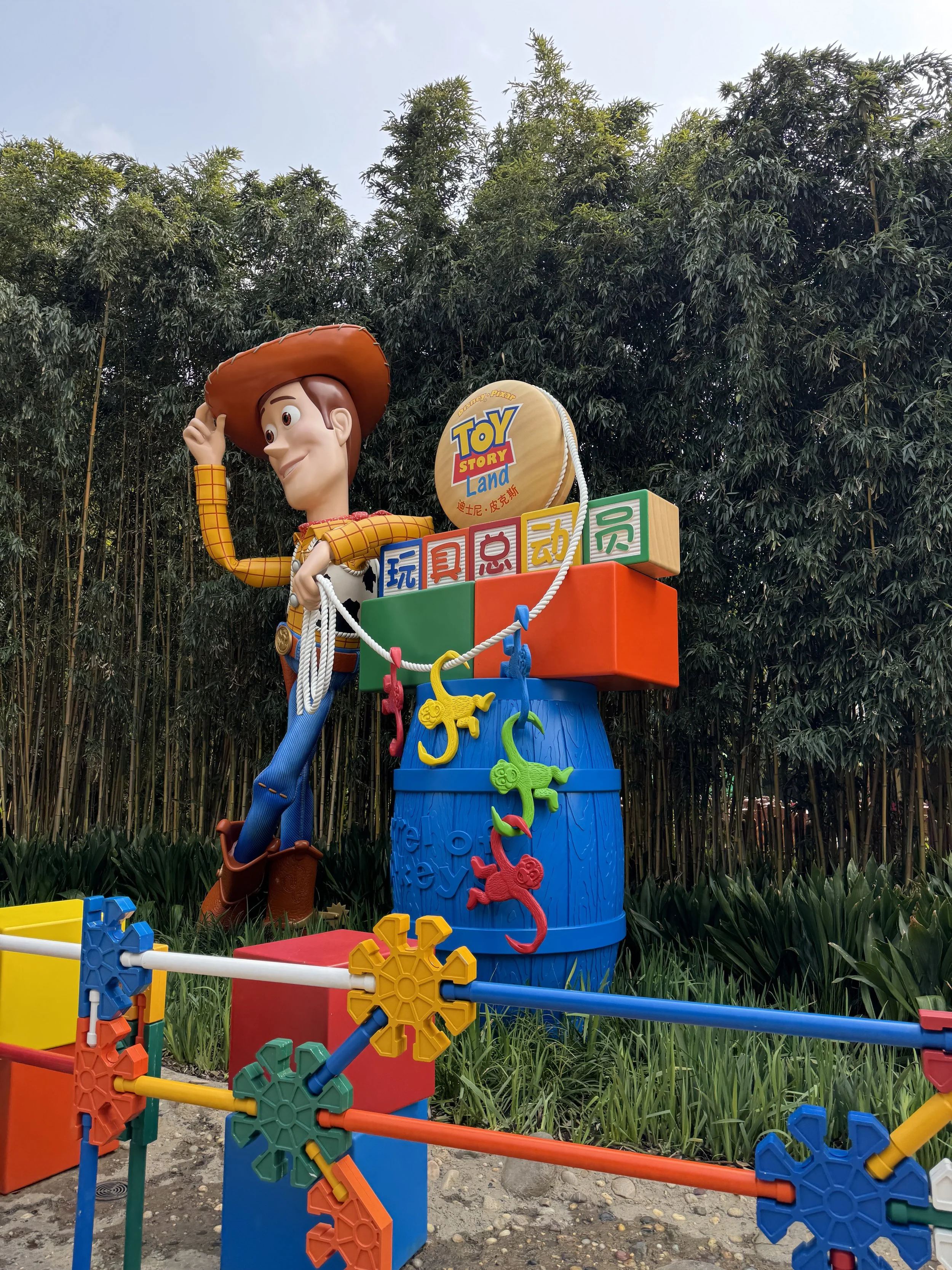  Toy Story Land entrance with Woody statue 