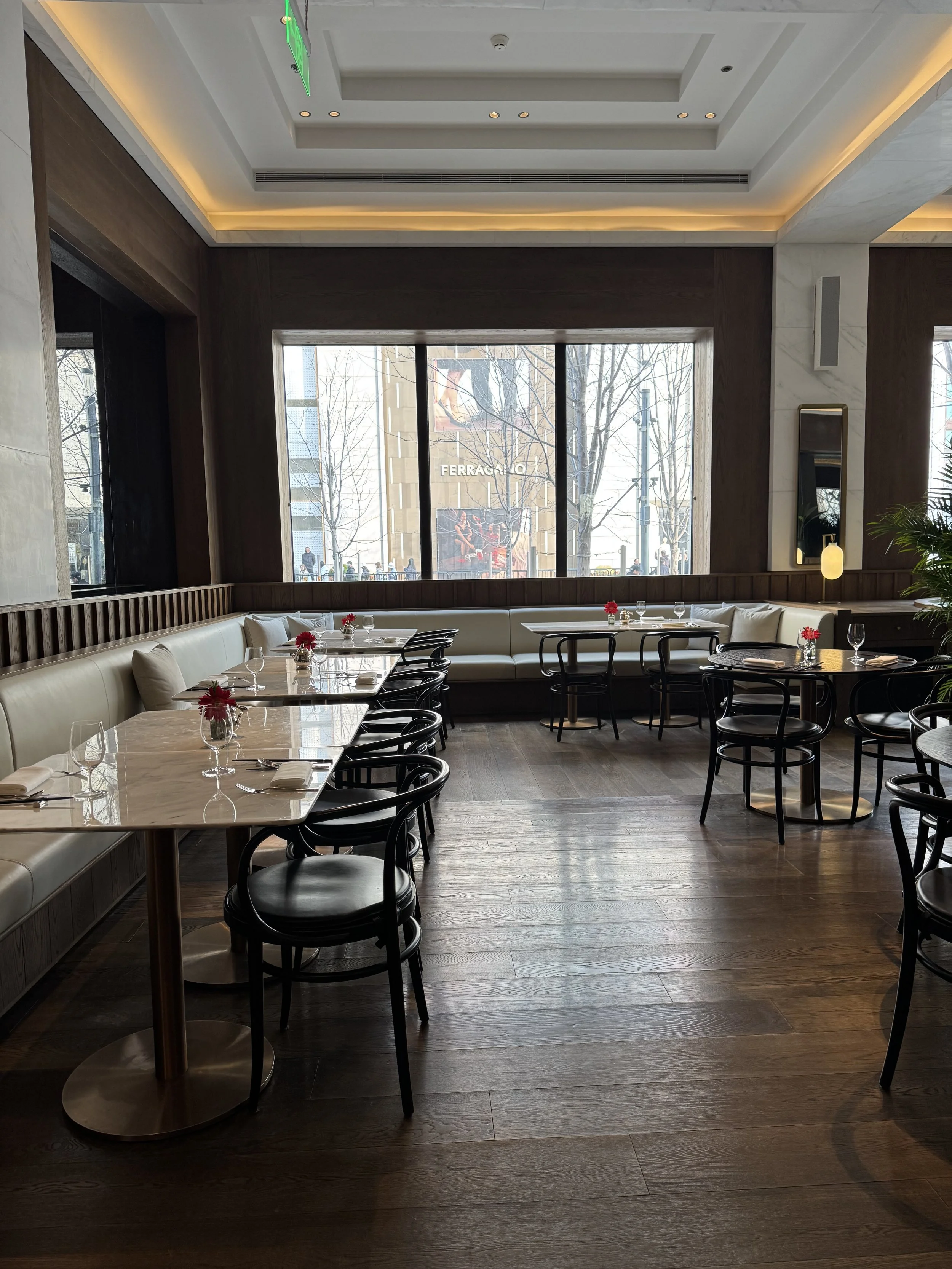  Shanghai Tavern interior tables 