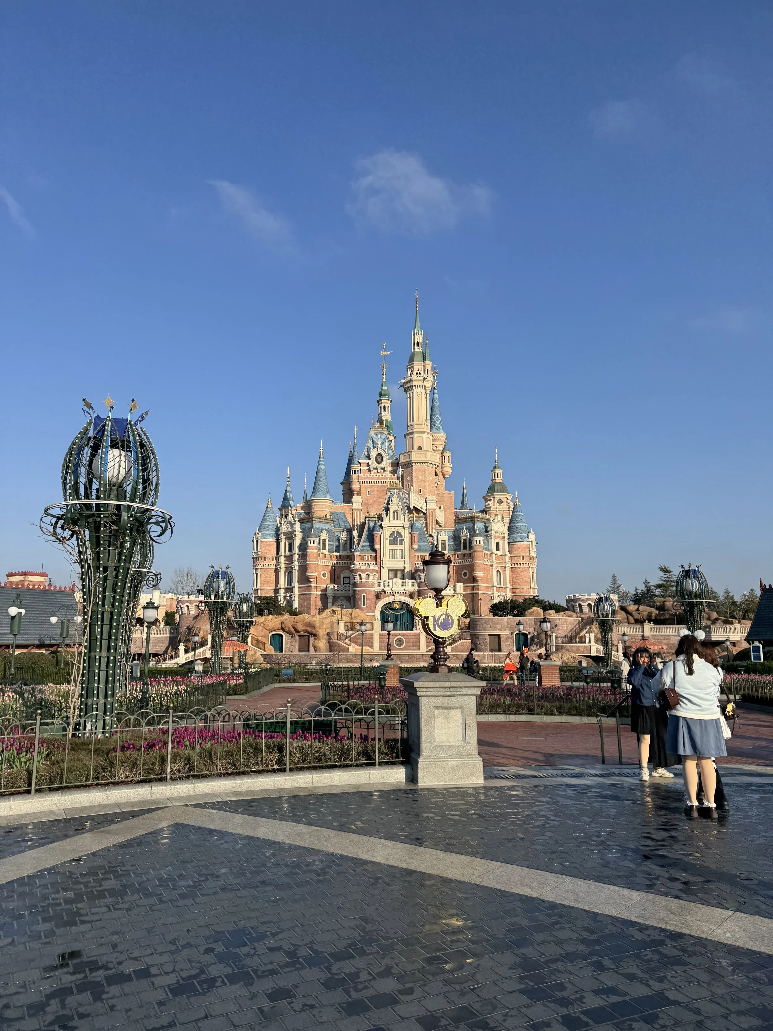 Front view of Shanghai Disneyland castle in the daytime